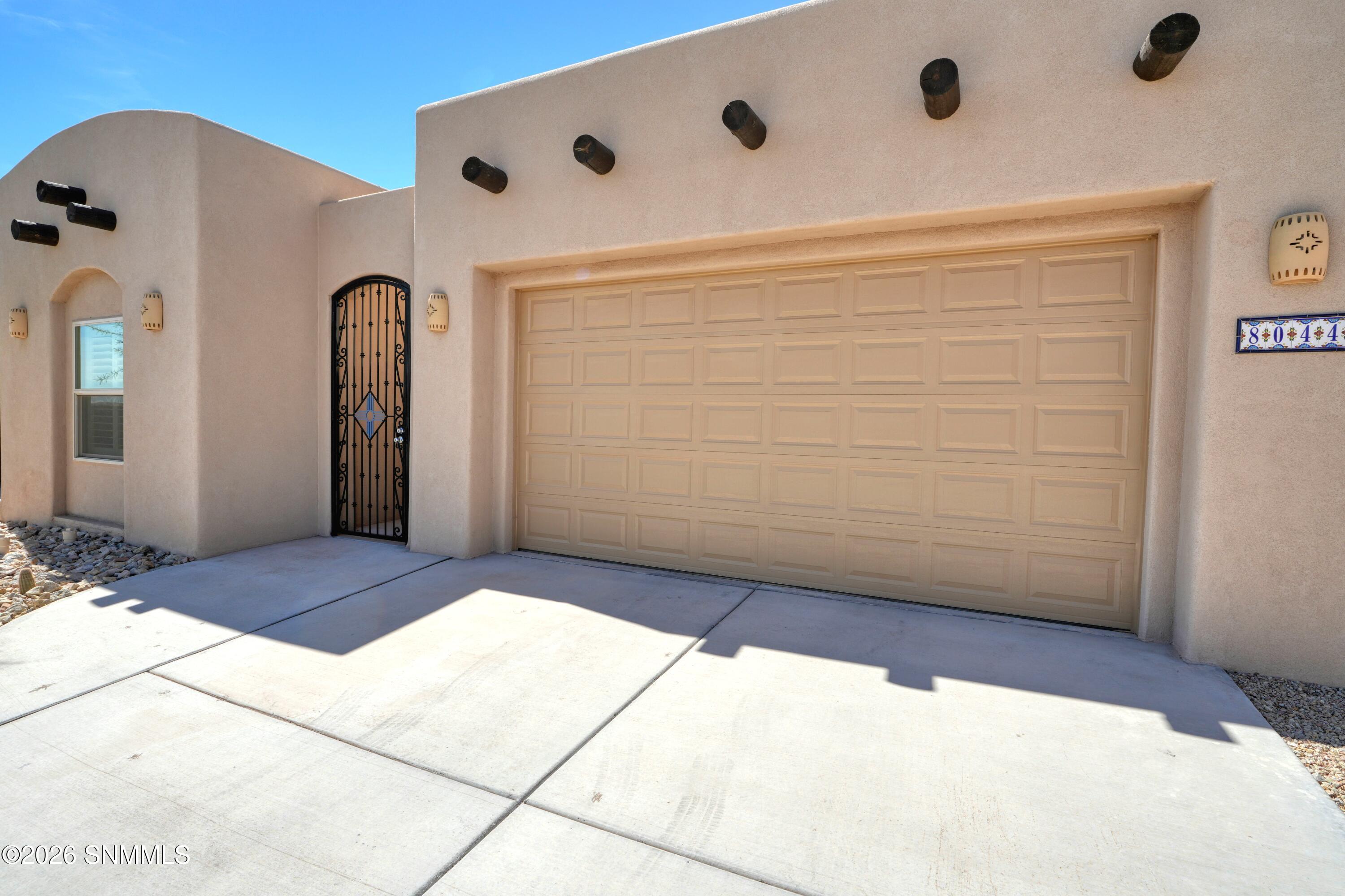 8044 Willow Bloom Circle