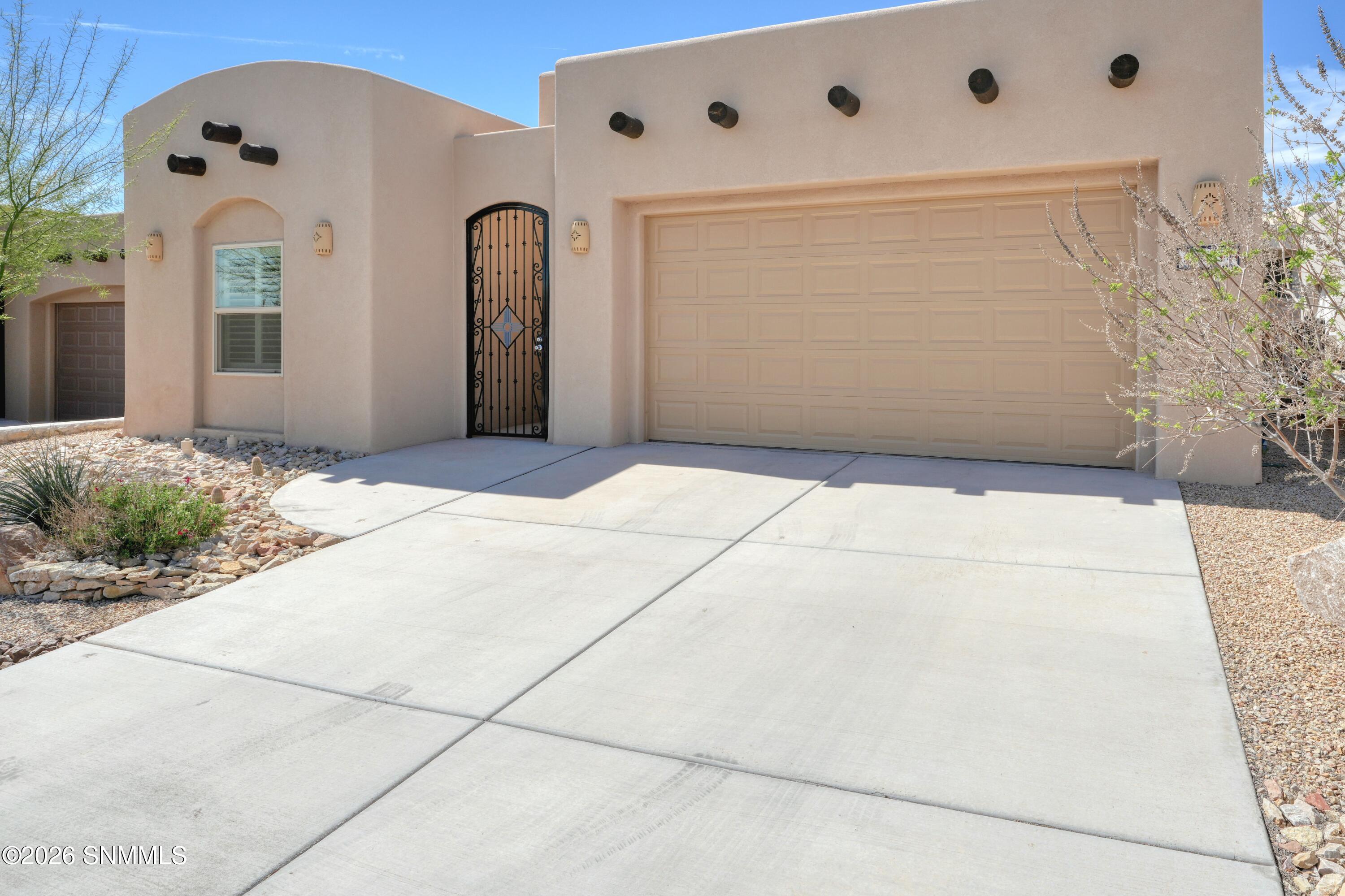 8044 Willow Bloom Circle