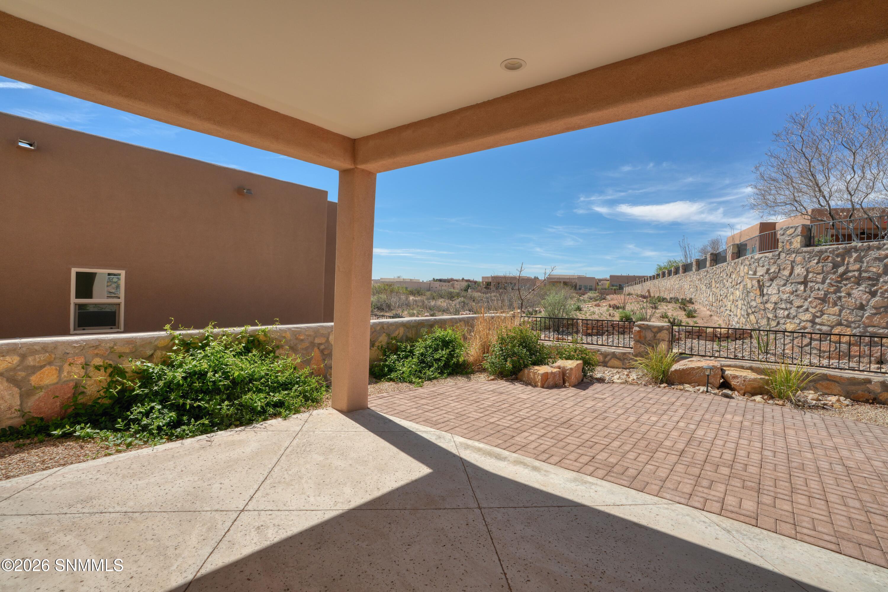 8044 Willow Bloom Circle