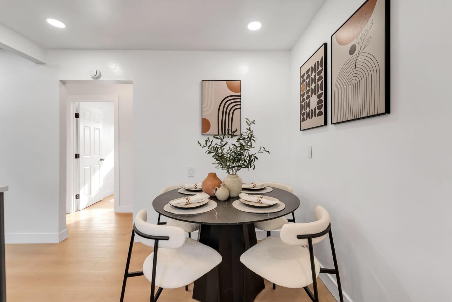 2542 Painted Rock DR