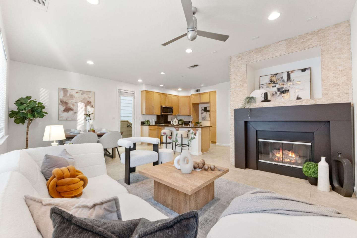 1626 Salamoni Court