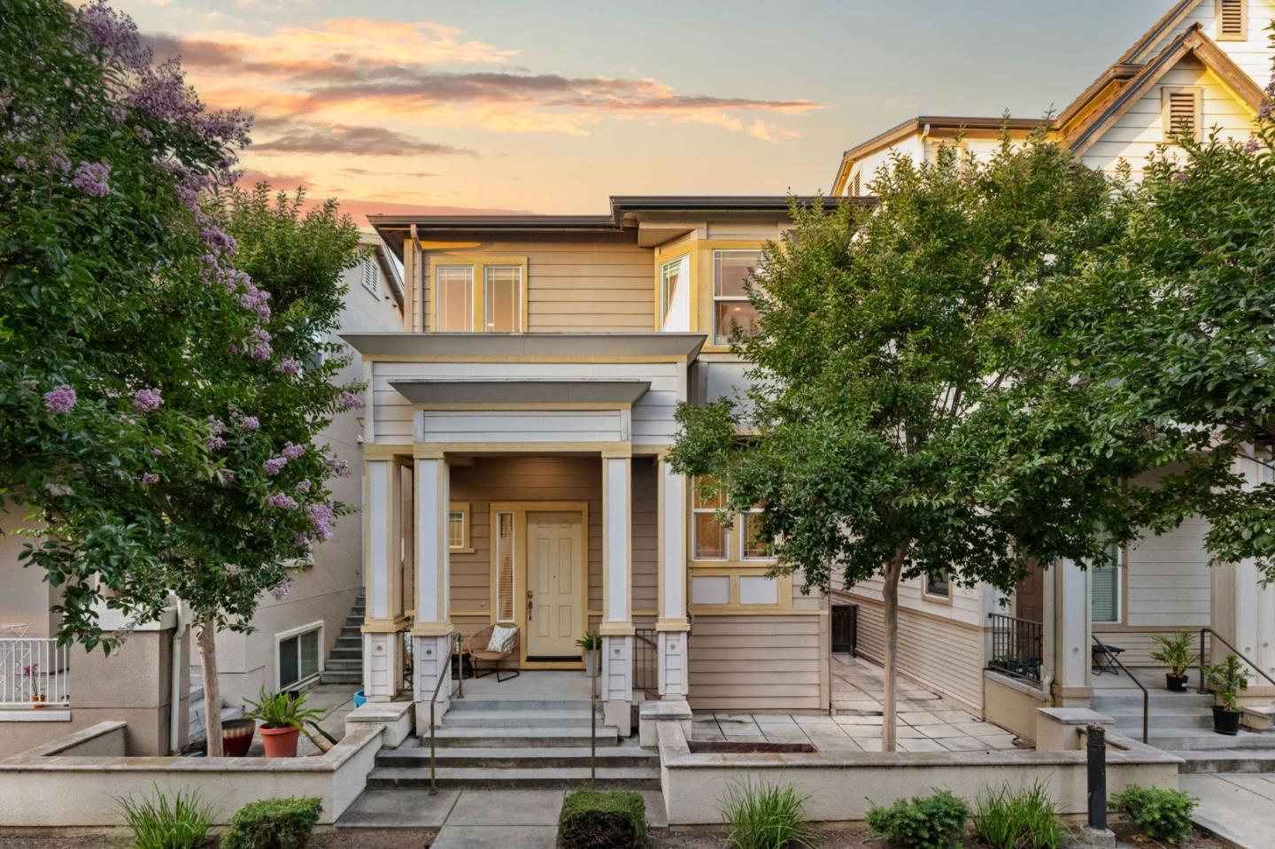 1626 Salamoni Court