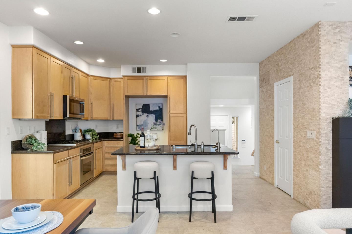 1626 Salamoni Court