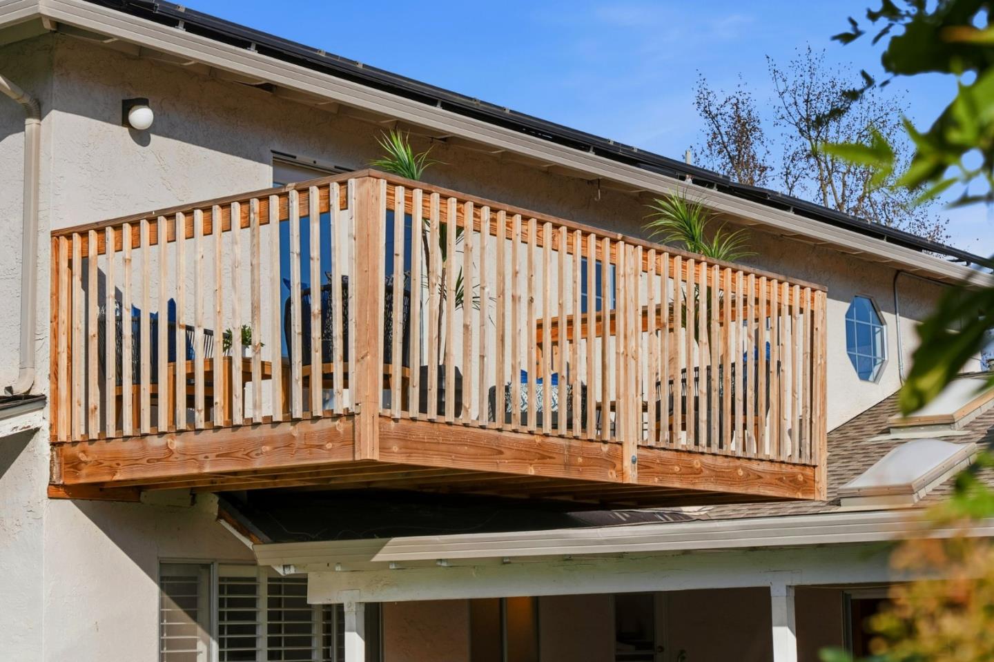 7609 Santa Paula Drive