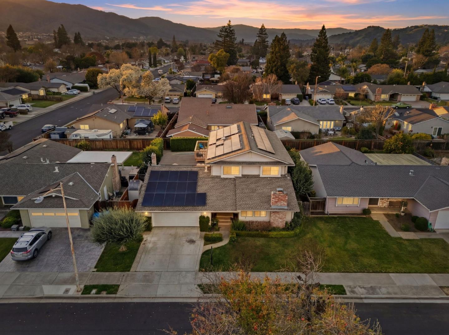 7609 Santa Paula Drive