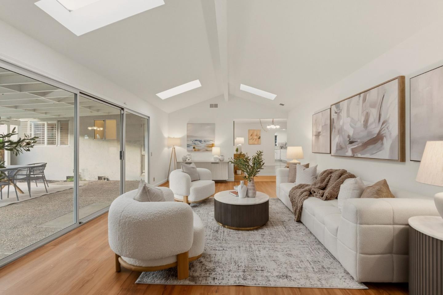 7609 Santa Paula Drive