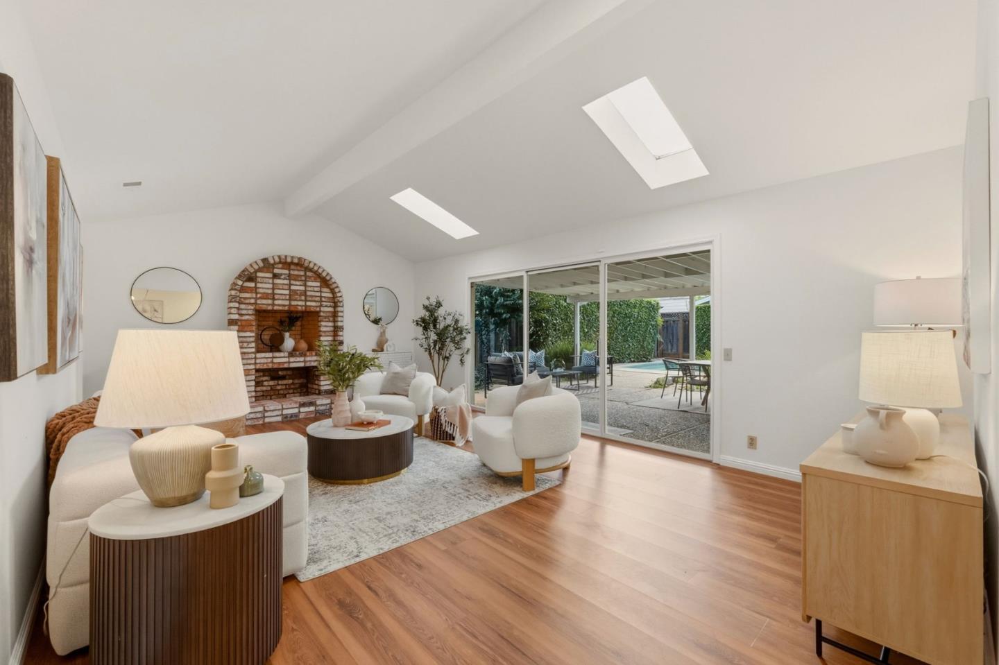 7609 Santa Paula Drive