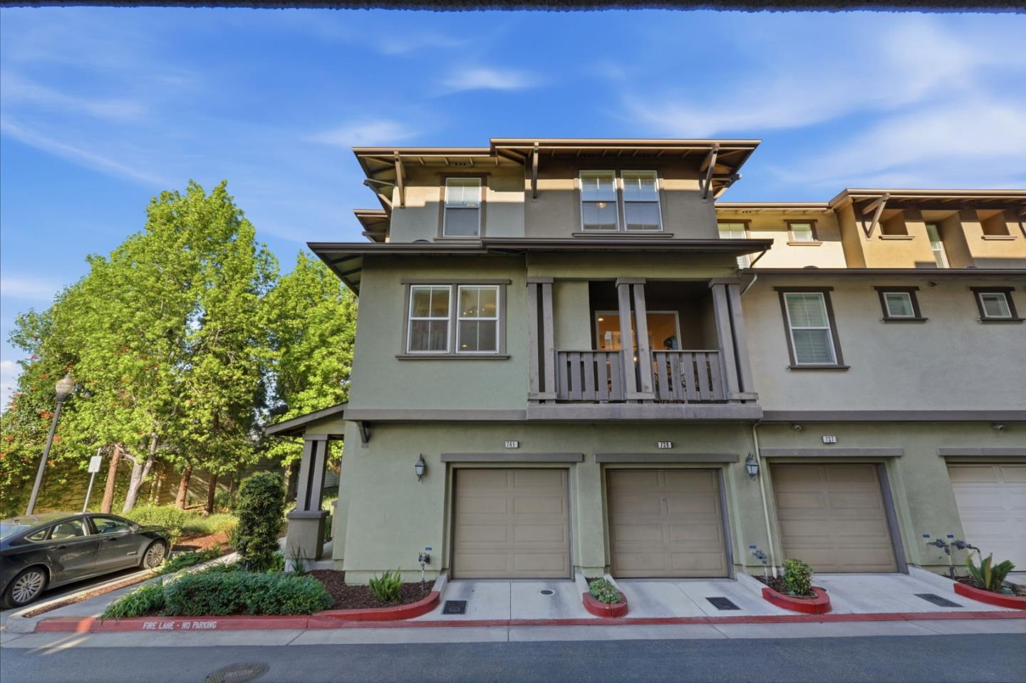 741 Modern Ice Drive