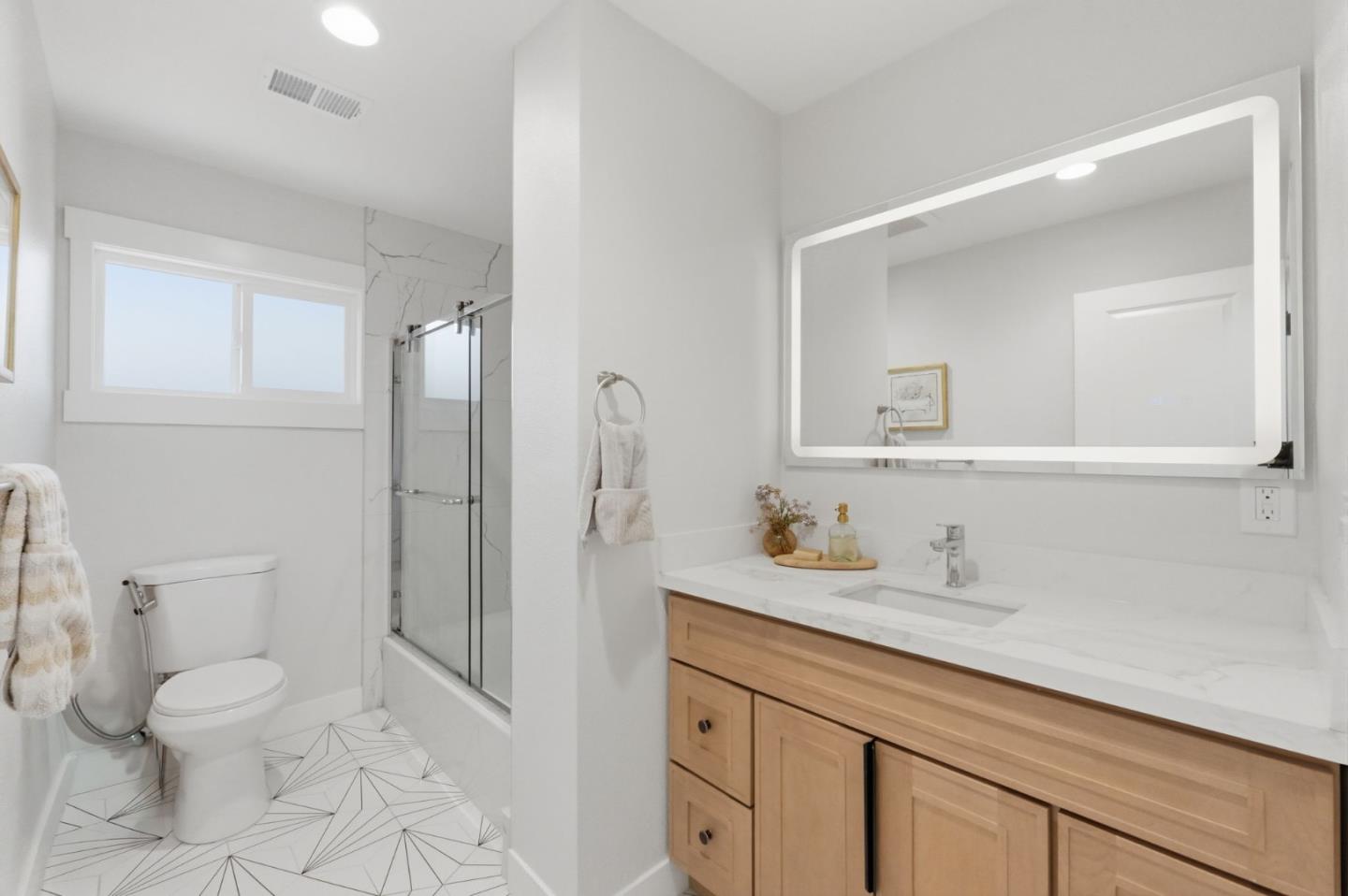 5315 Calderwood Lane