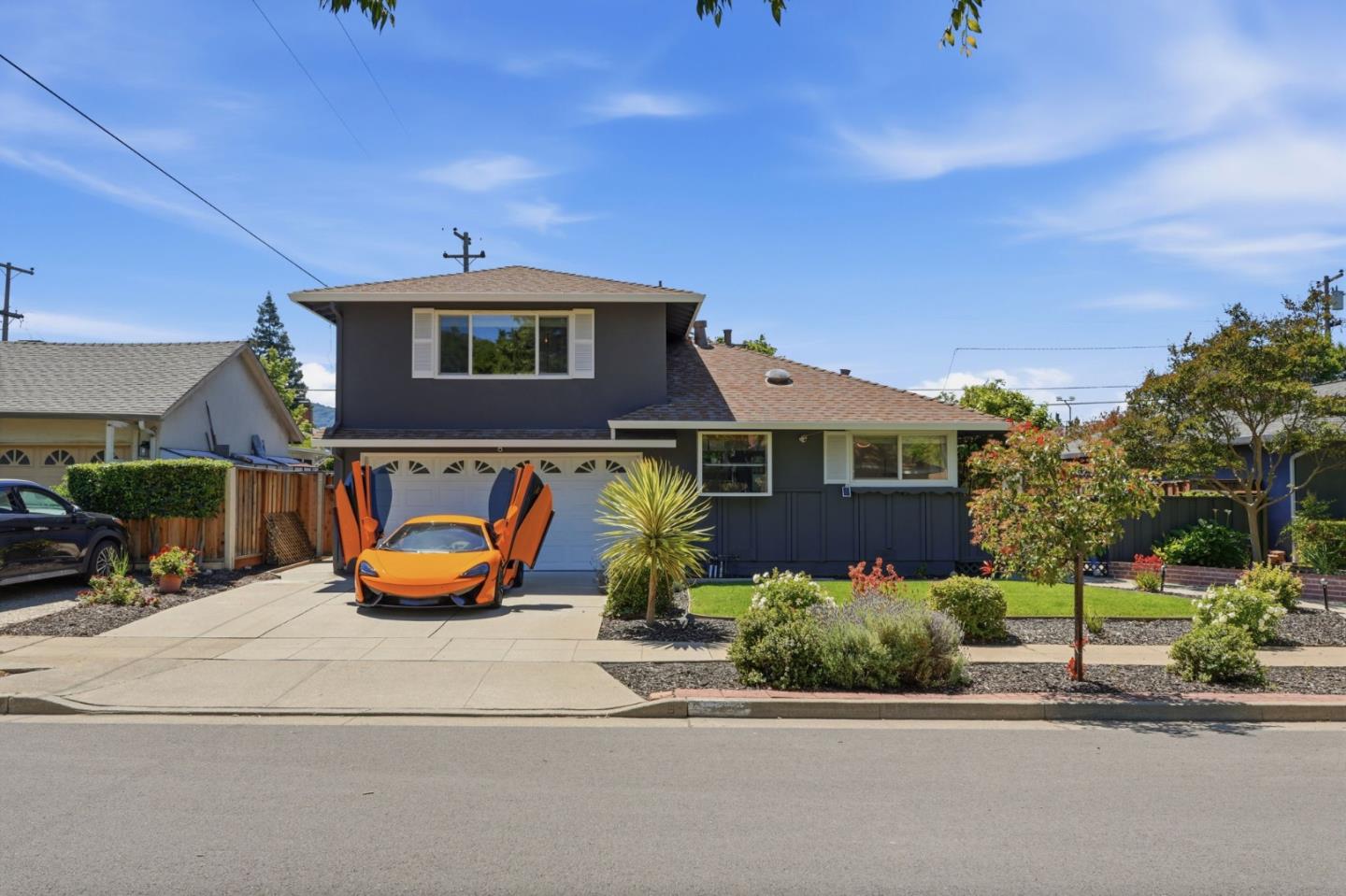 5315 Calderwood Lane