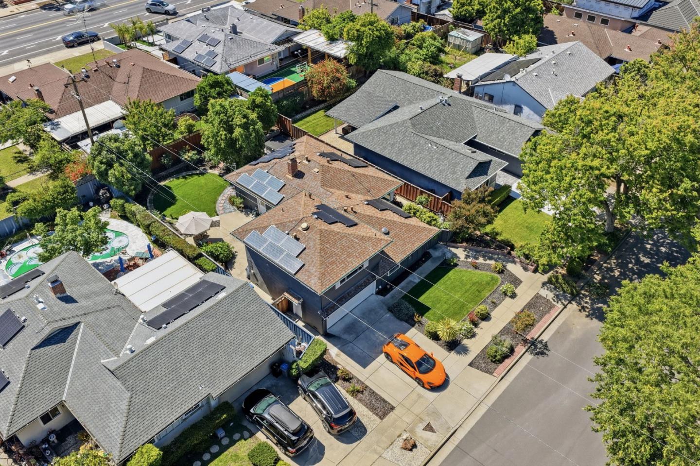 5315 Calderwood Lane