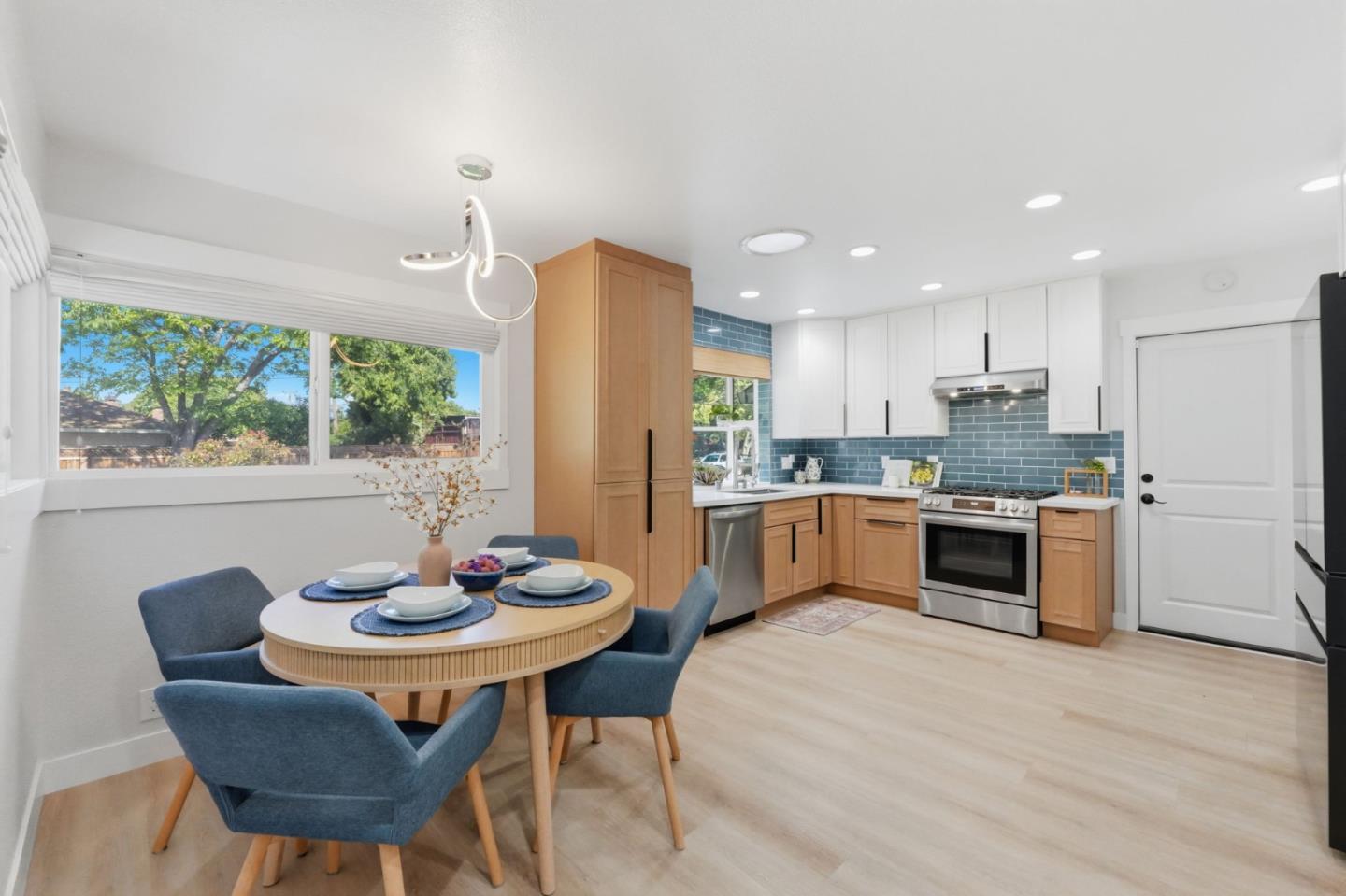 5315 Calderwood Lane