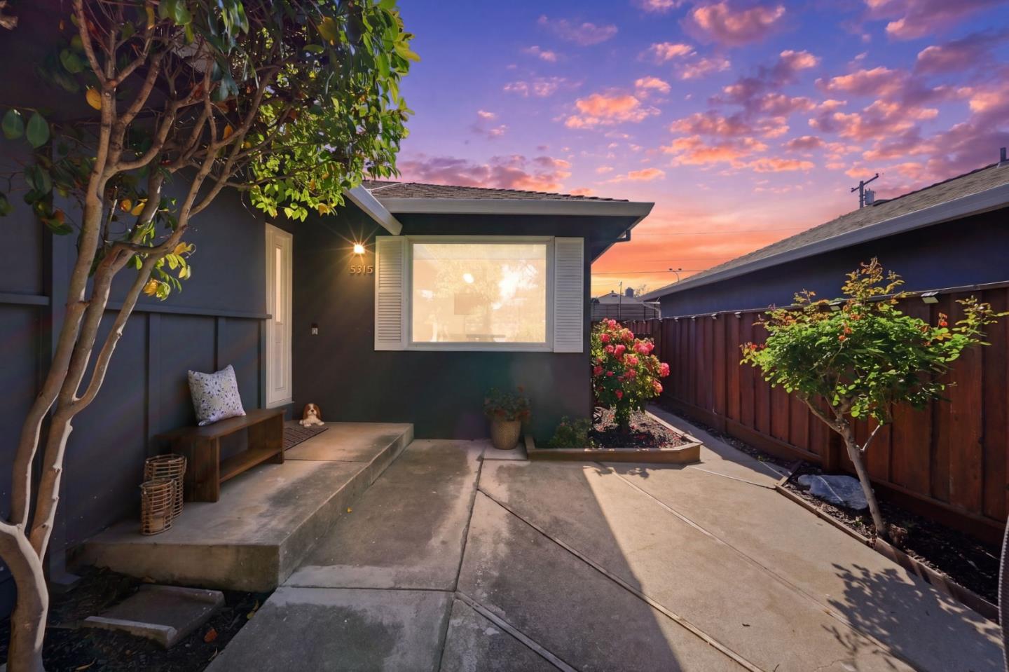 5315 Calderwood Lane