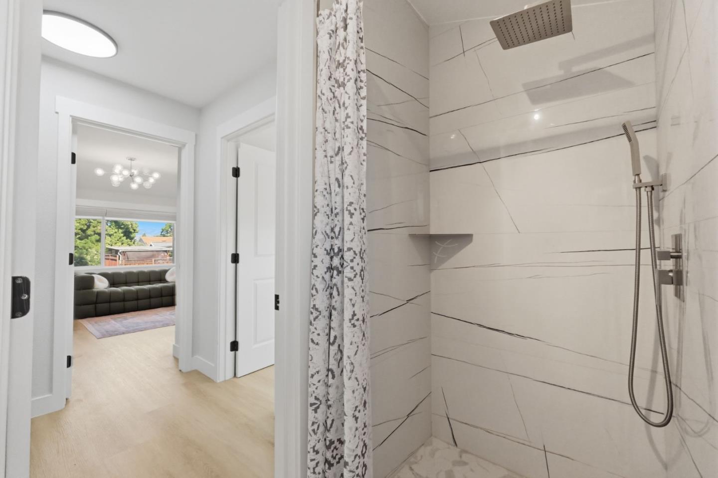 5315 Calderwood Lane