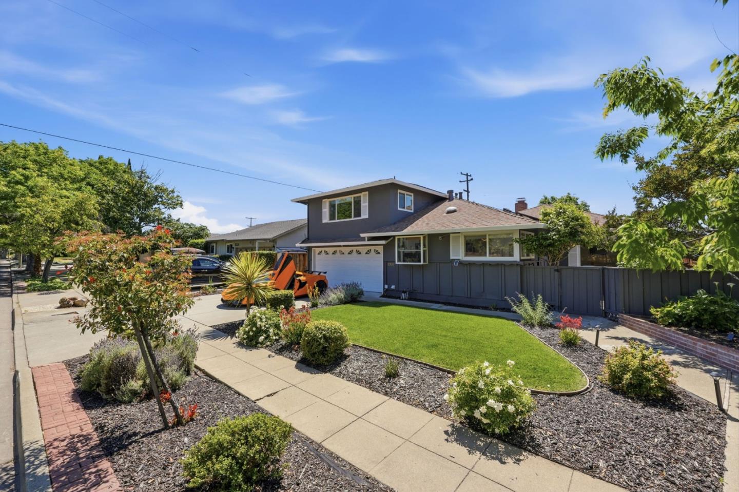 5315 Calderwood Lane
