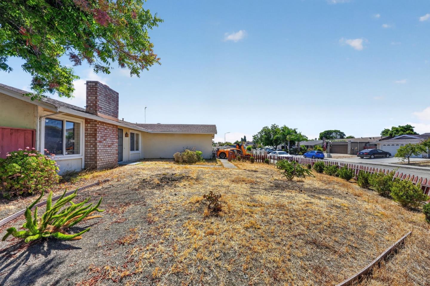 2422 Ridgeglen WAY
