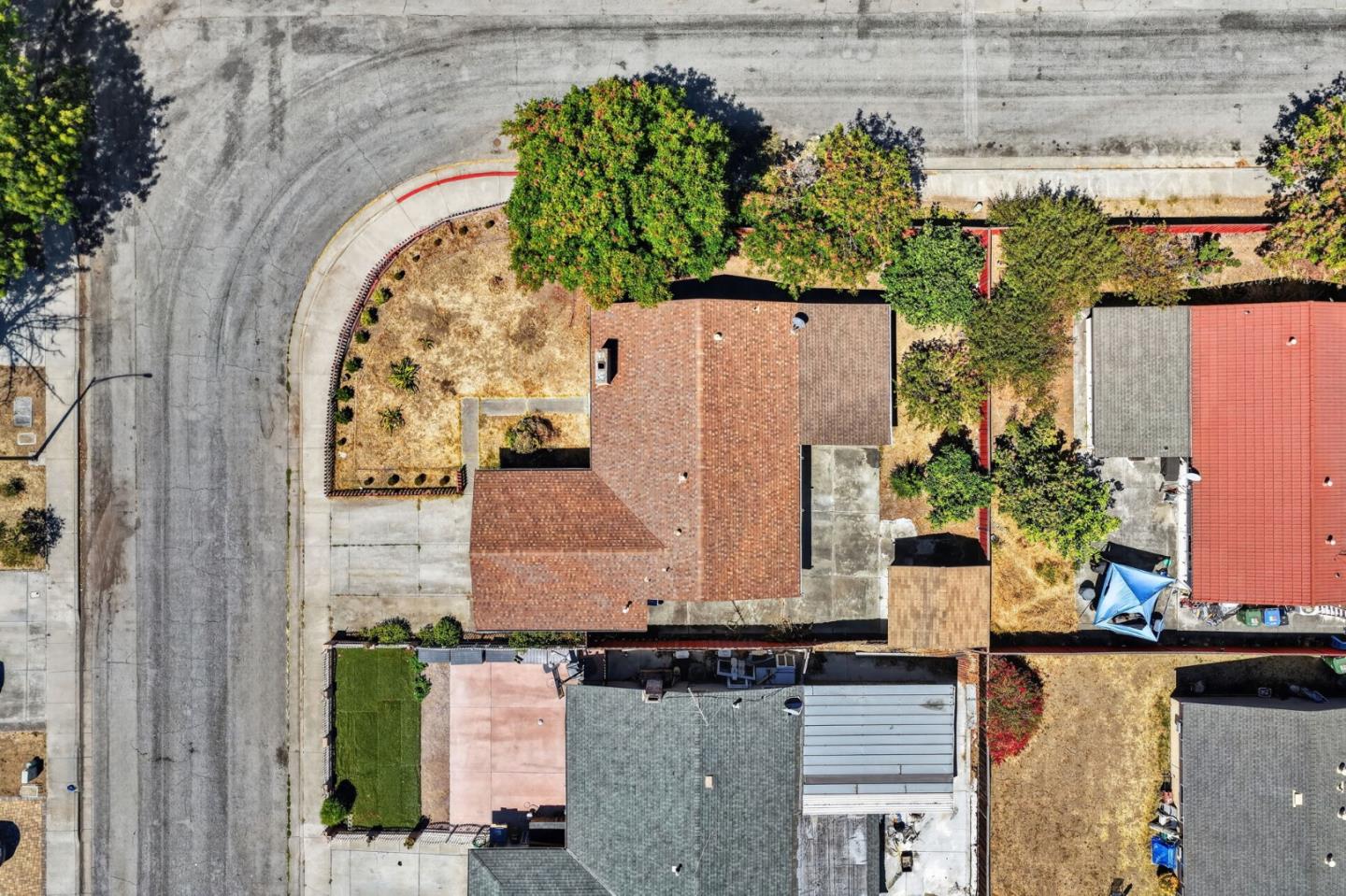 2422 Ridgeglen WAY