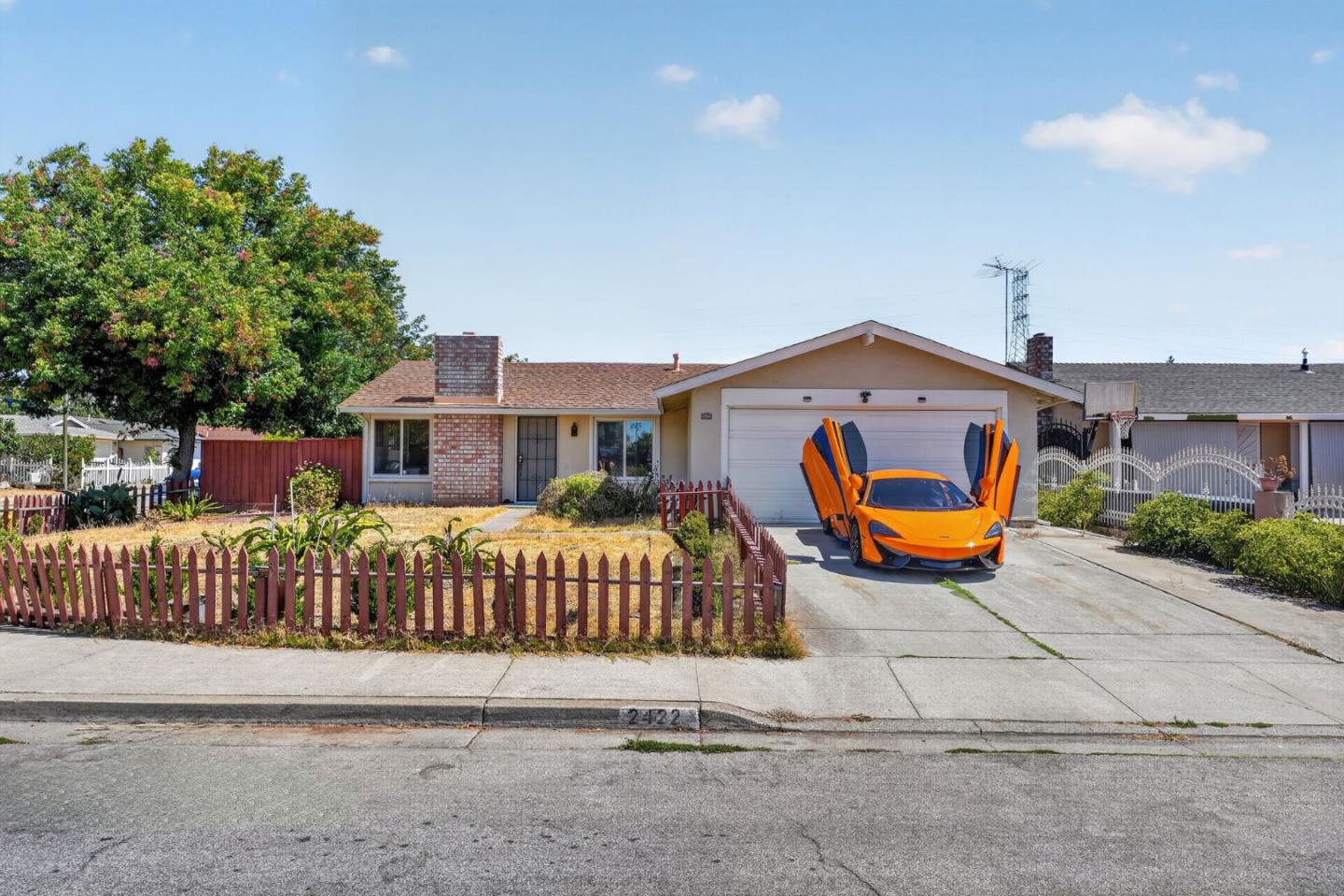 2422 Ridgeglen WAY