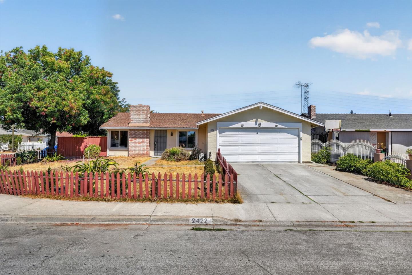 2422 Ridgeglen WAY