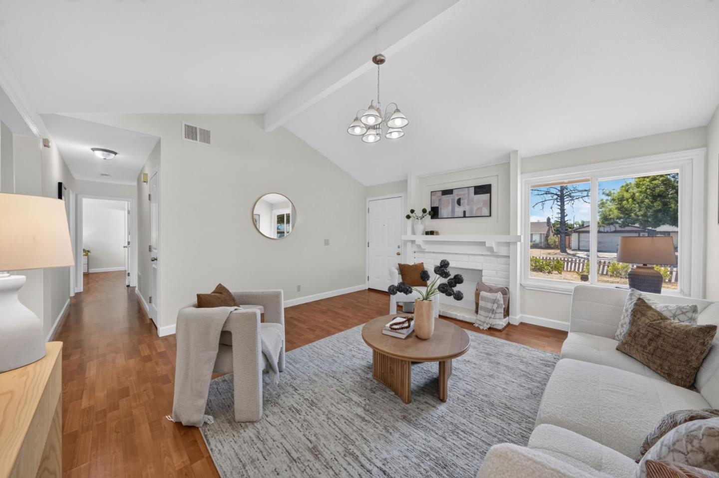 2422 Ridgeglen WAY