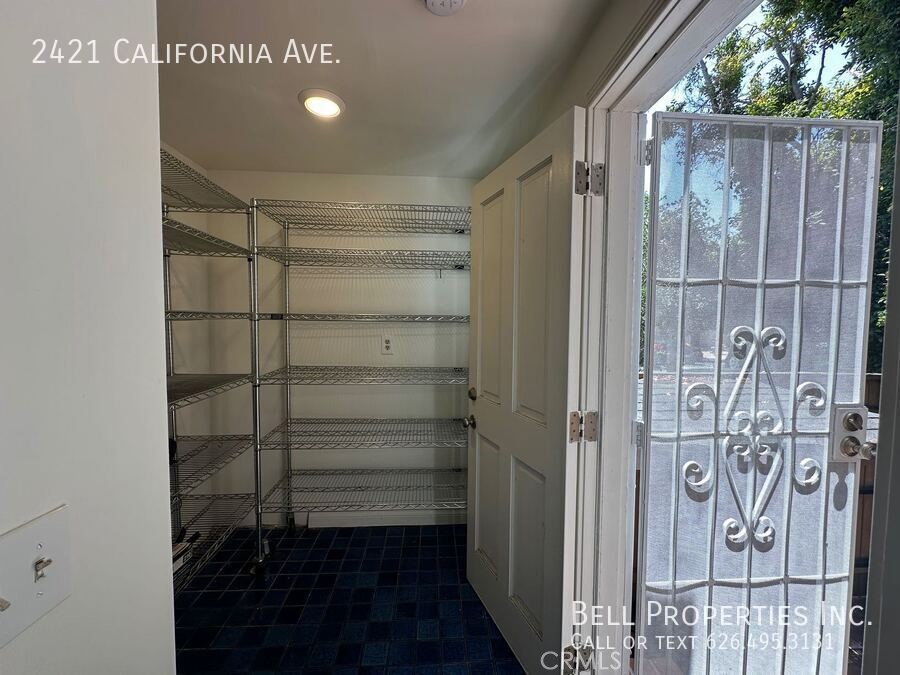 2421 California Avenue