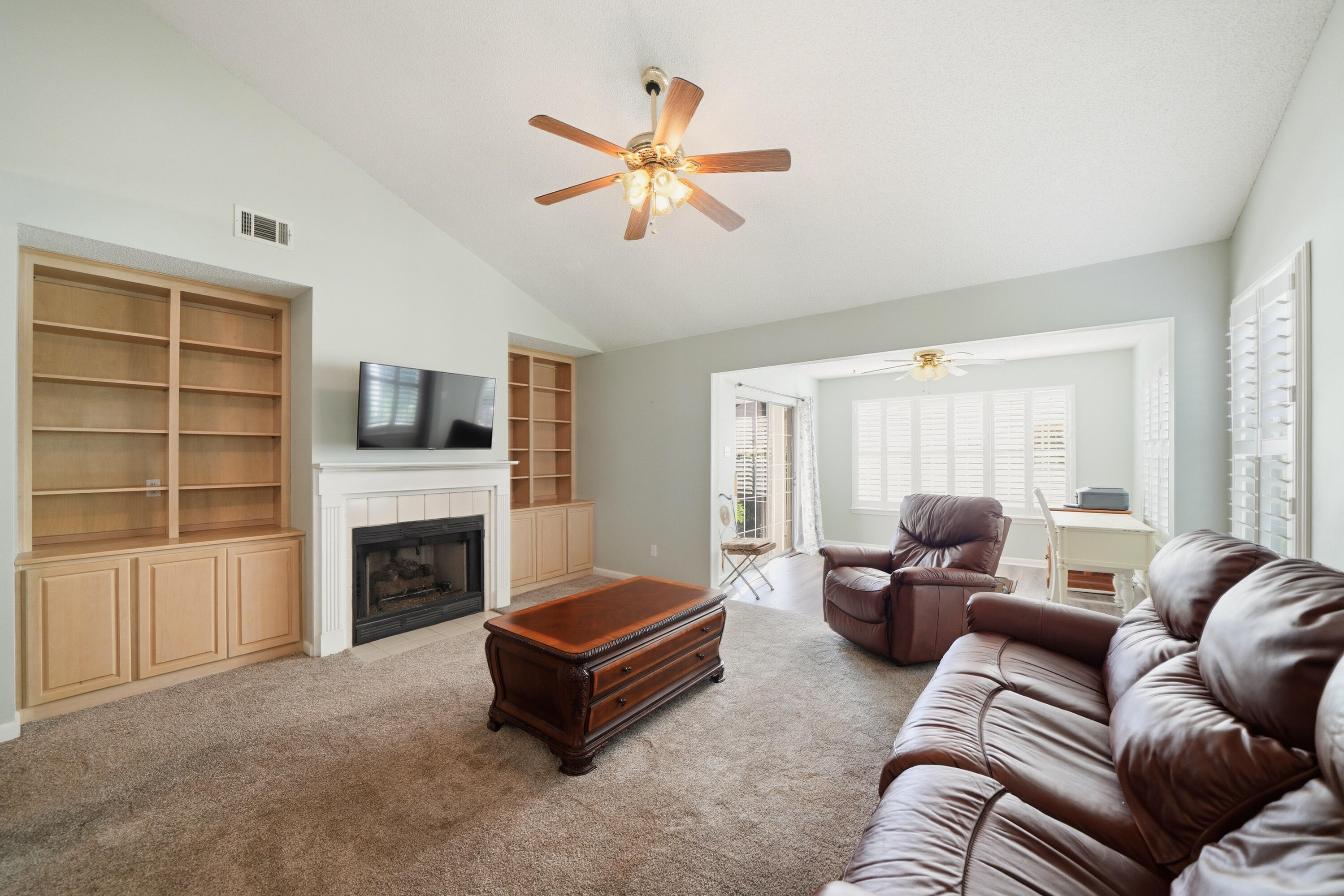 827 Fairway Lakes Drive