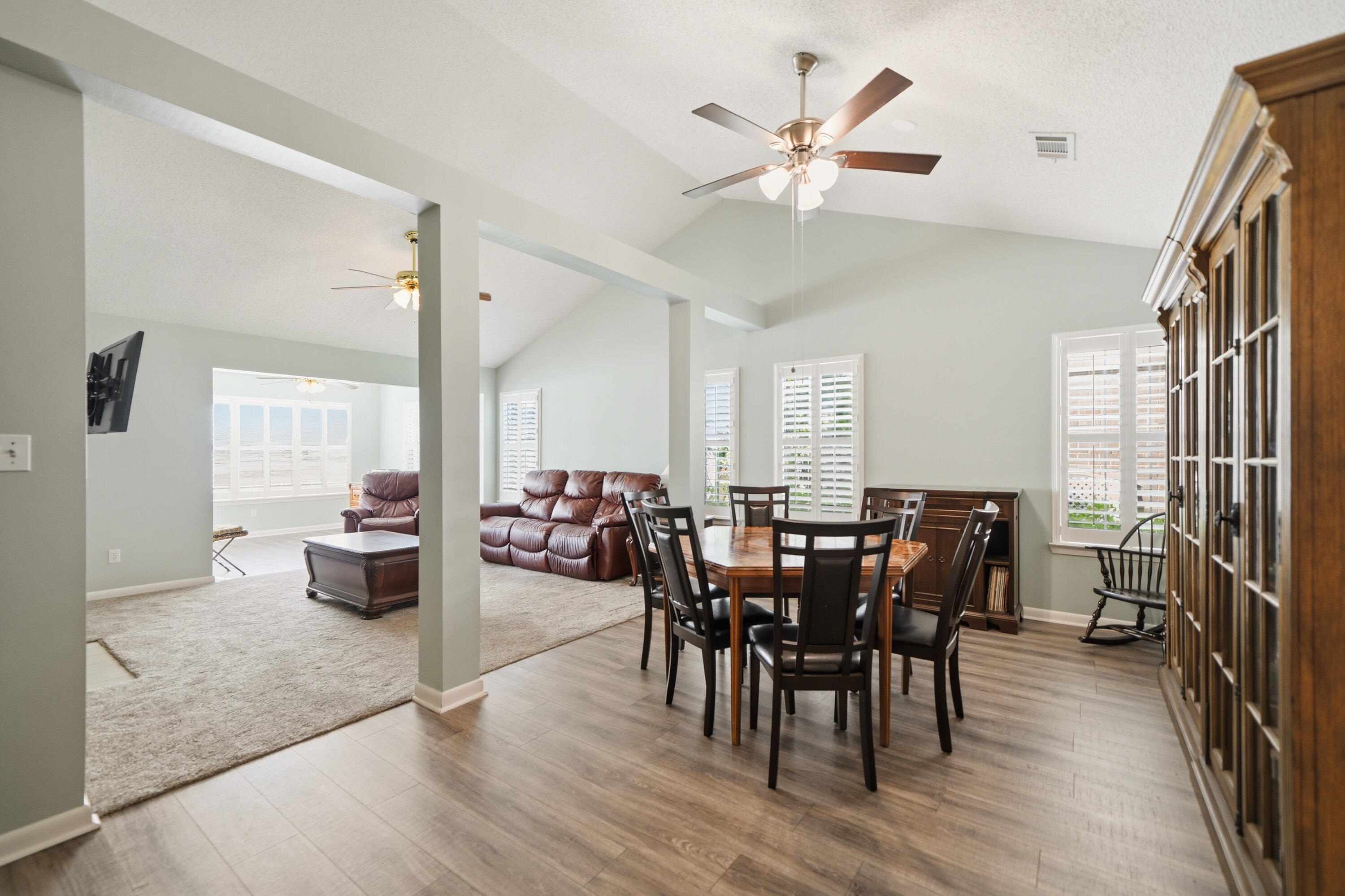 827 Fairway Lakes Drive
