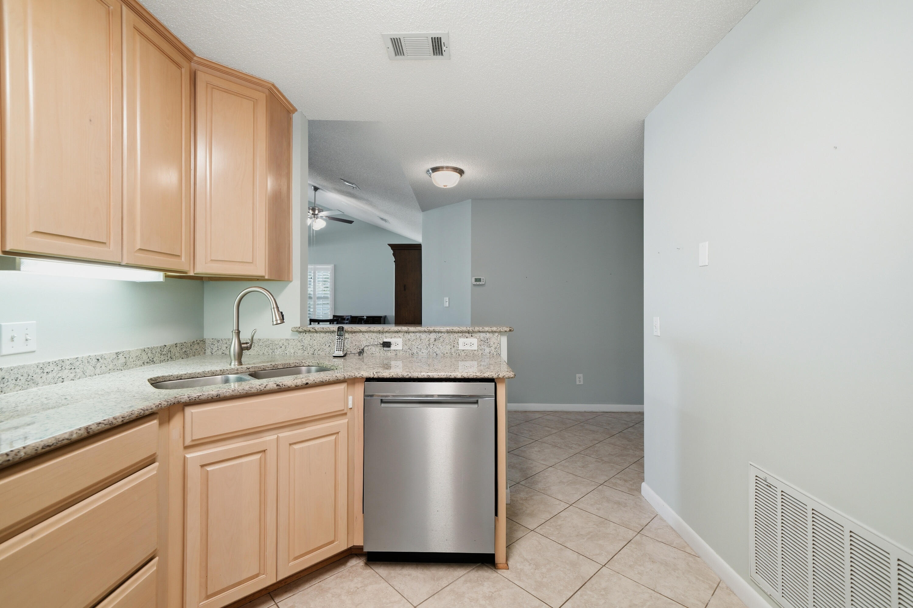 827 Fairway Lakes Drive