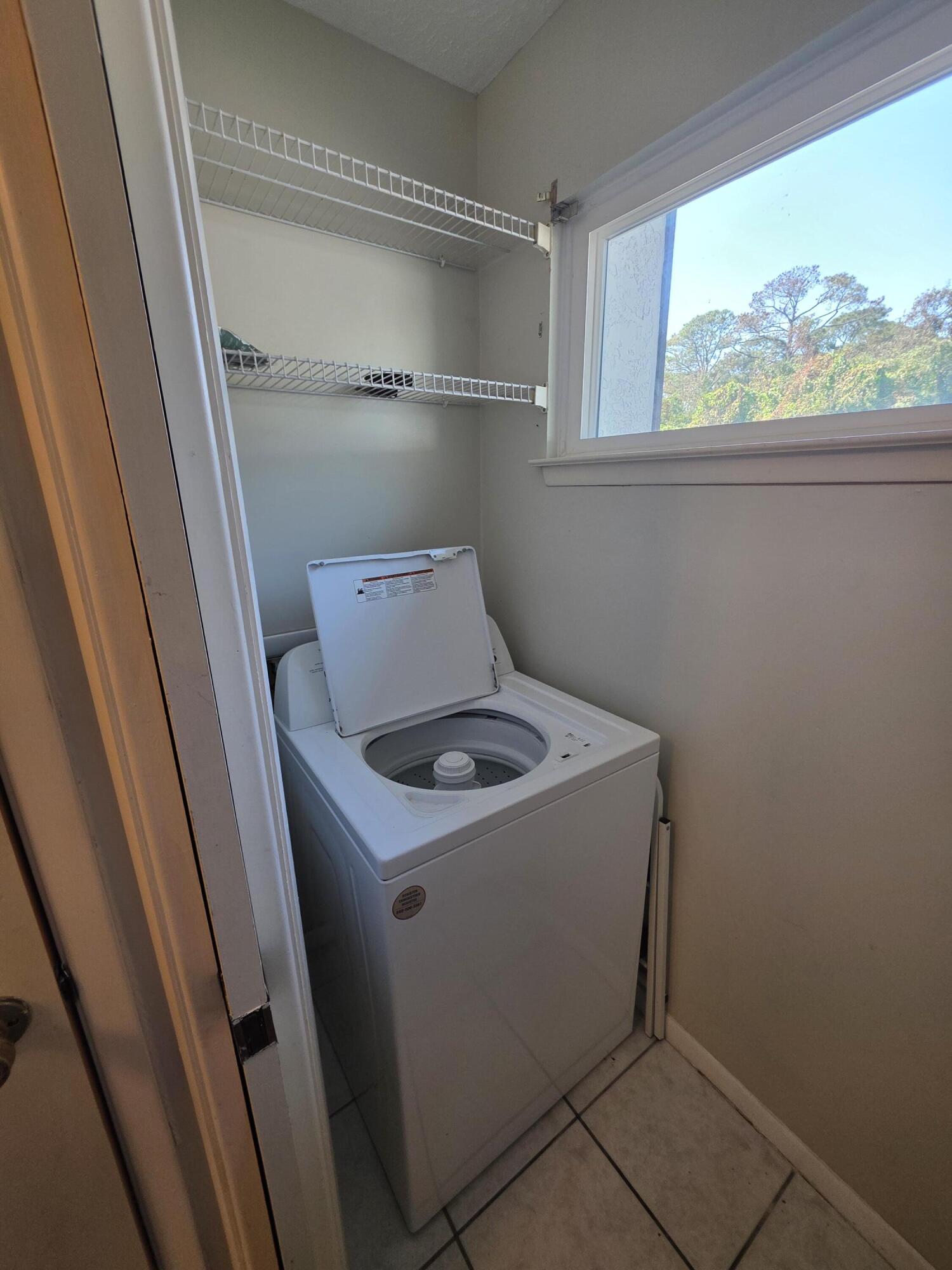 7125 N Lagoon Drive UNIT H