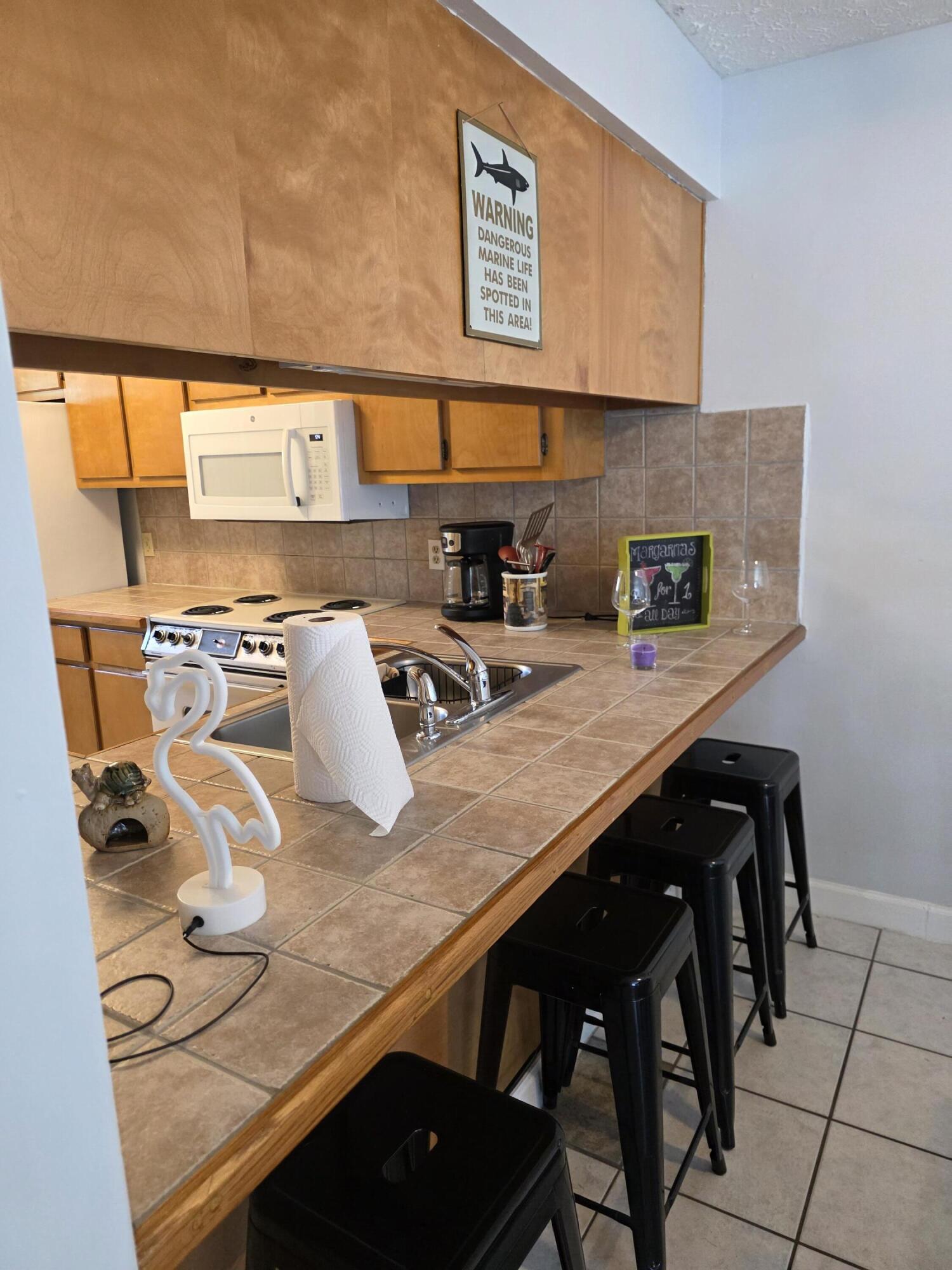 7125 N Lagoon Drive UNIT H