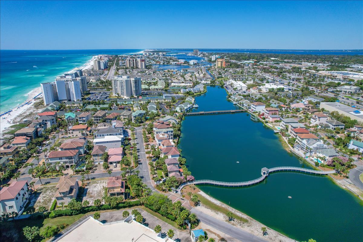 1002 Highway 98, UNIT 818