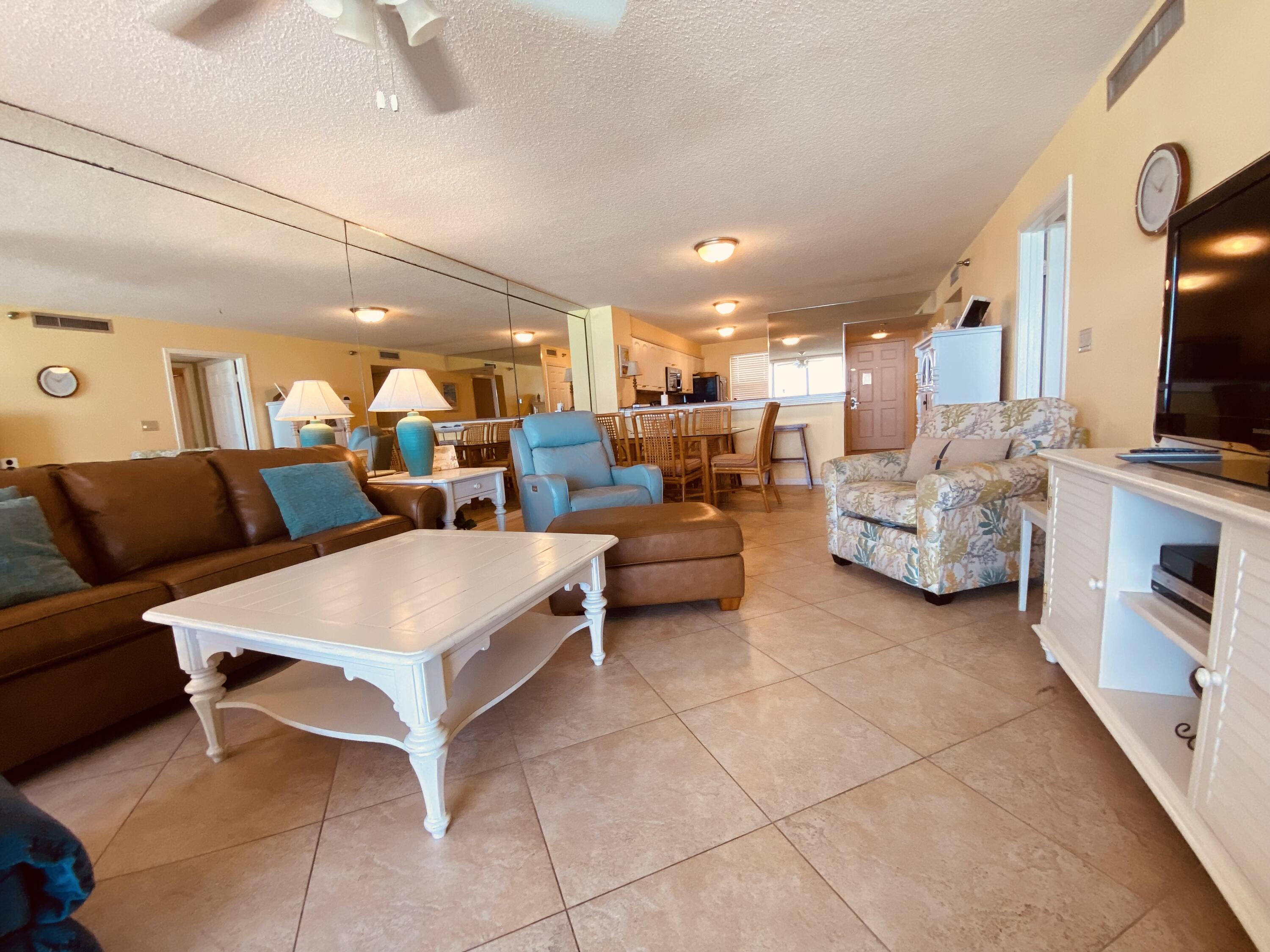 9815 W Highway 98, 602A