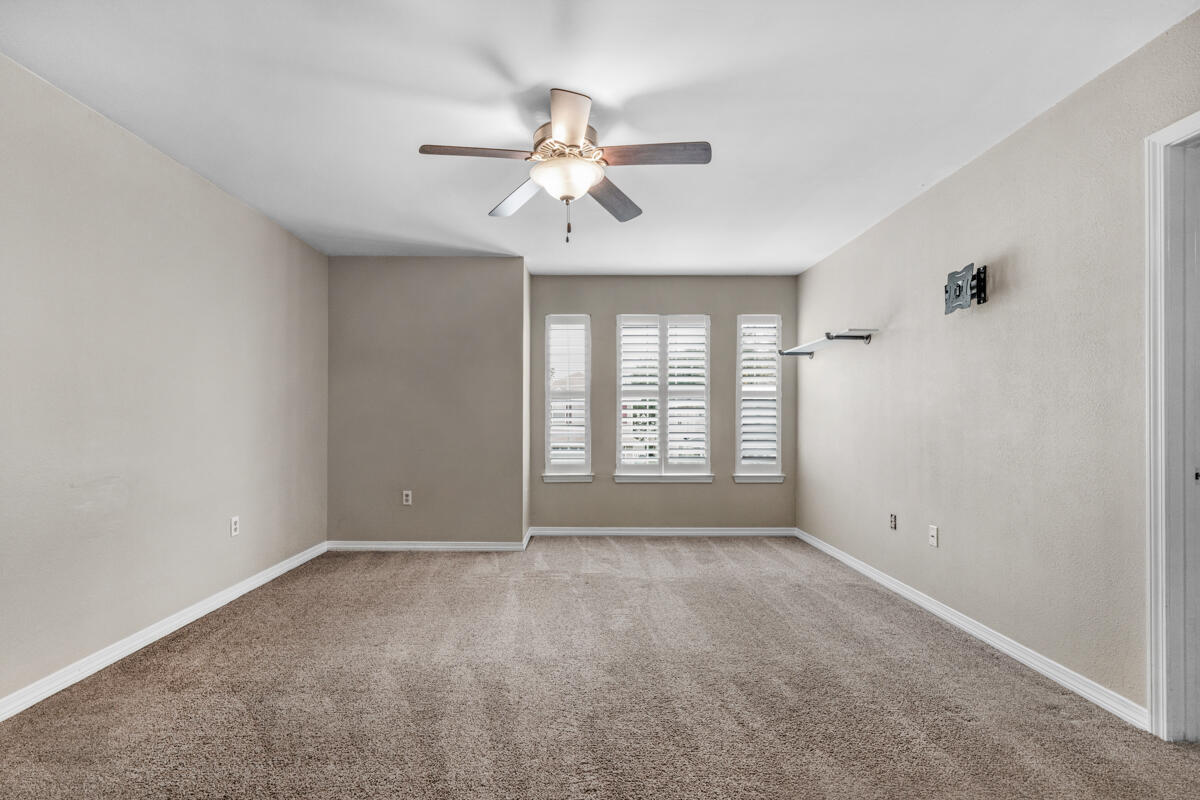 229 Twin Lakes Drive