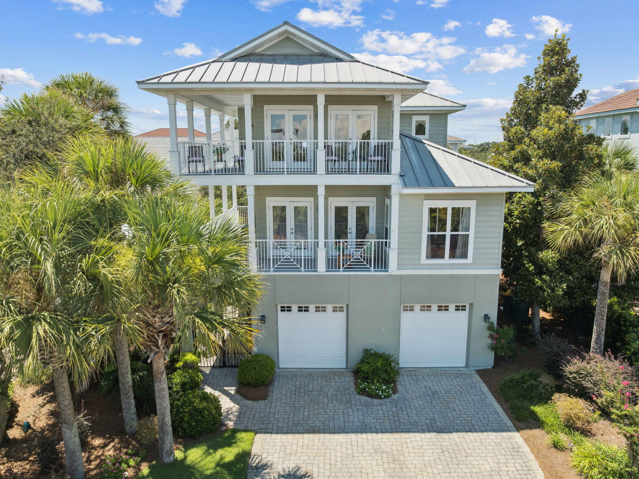 84 Vista Bluffs