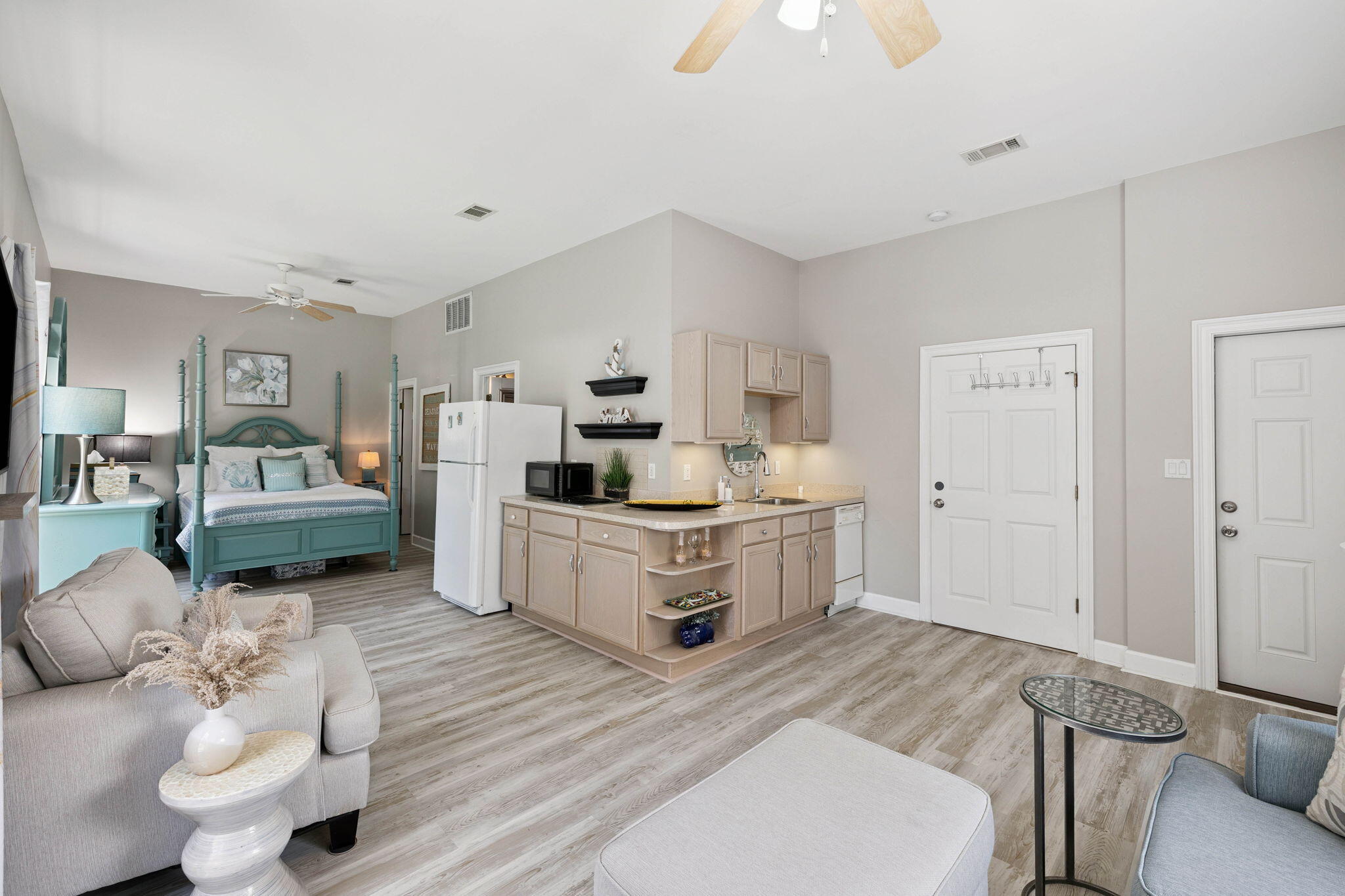 84 Vista Bluffs