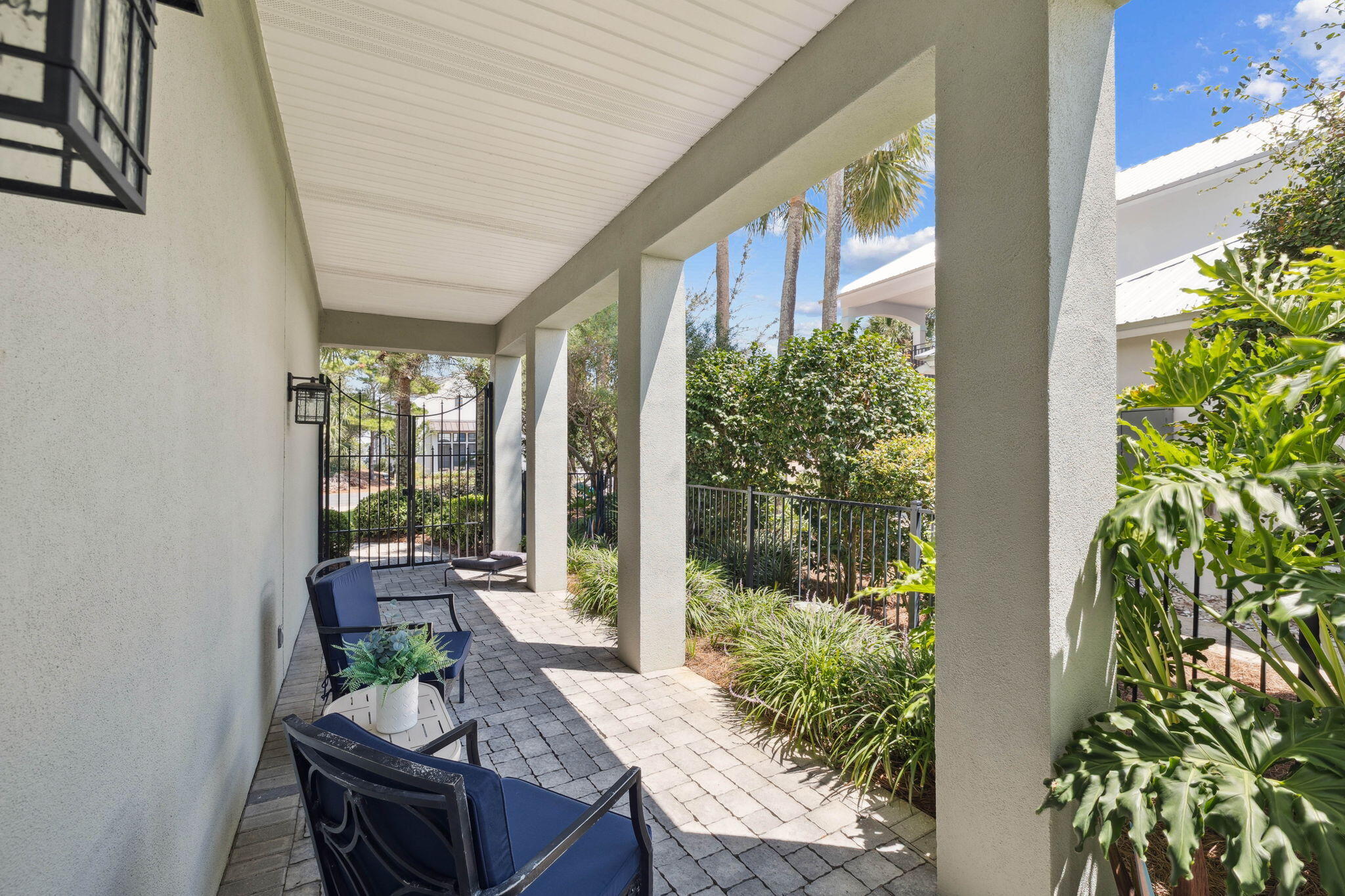 84 Vista Bluffs
