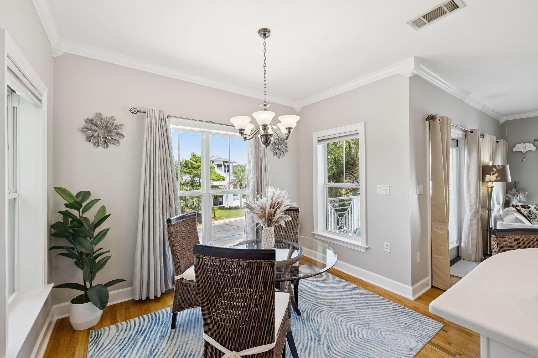84 Vista Bluffs