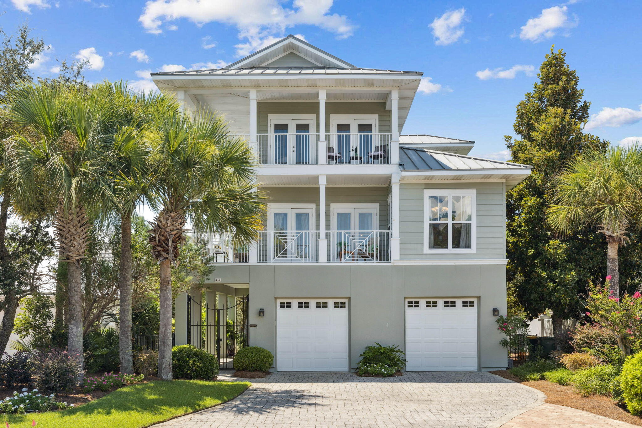 84 Vista Bluffs