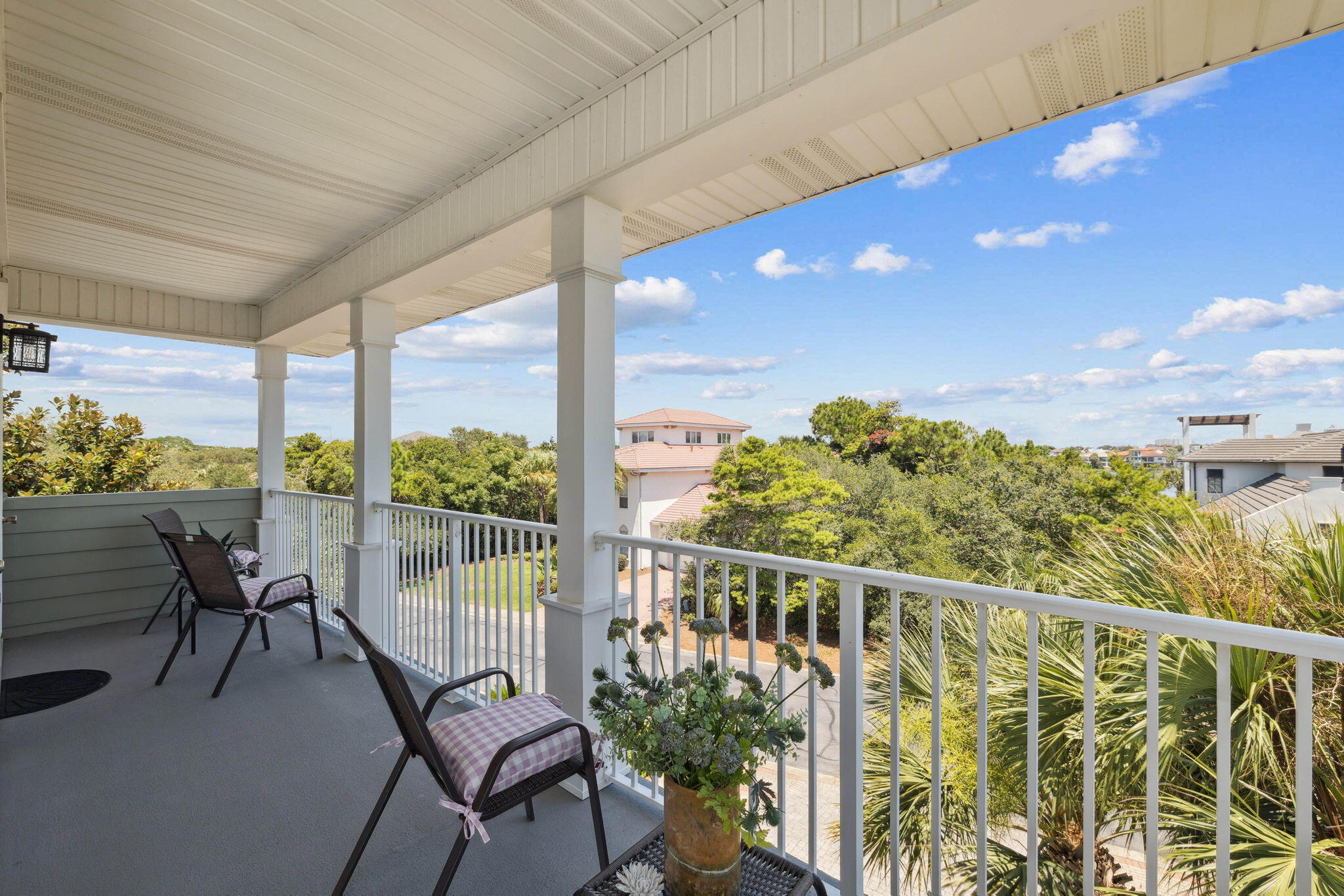 84 Vista Bluffs