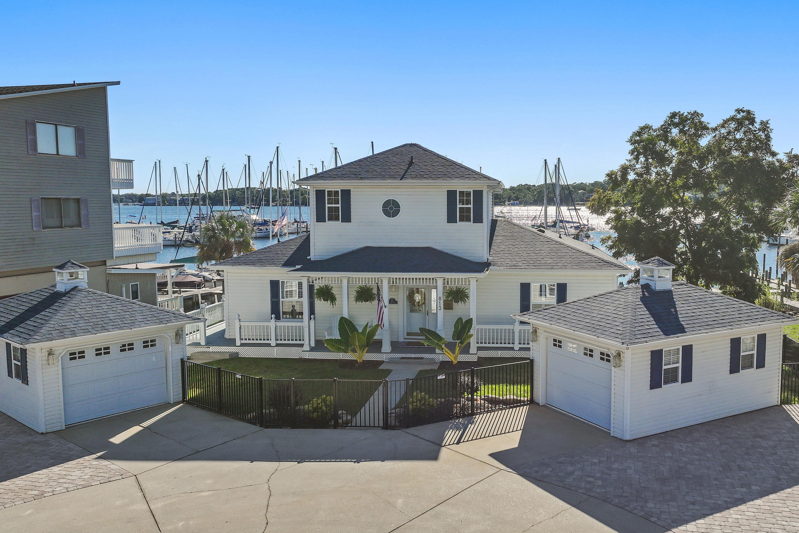 813 Bayshore Drive, Niceville