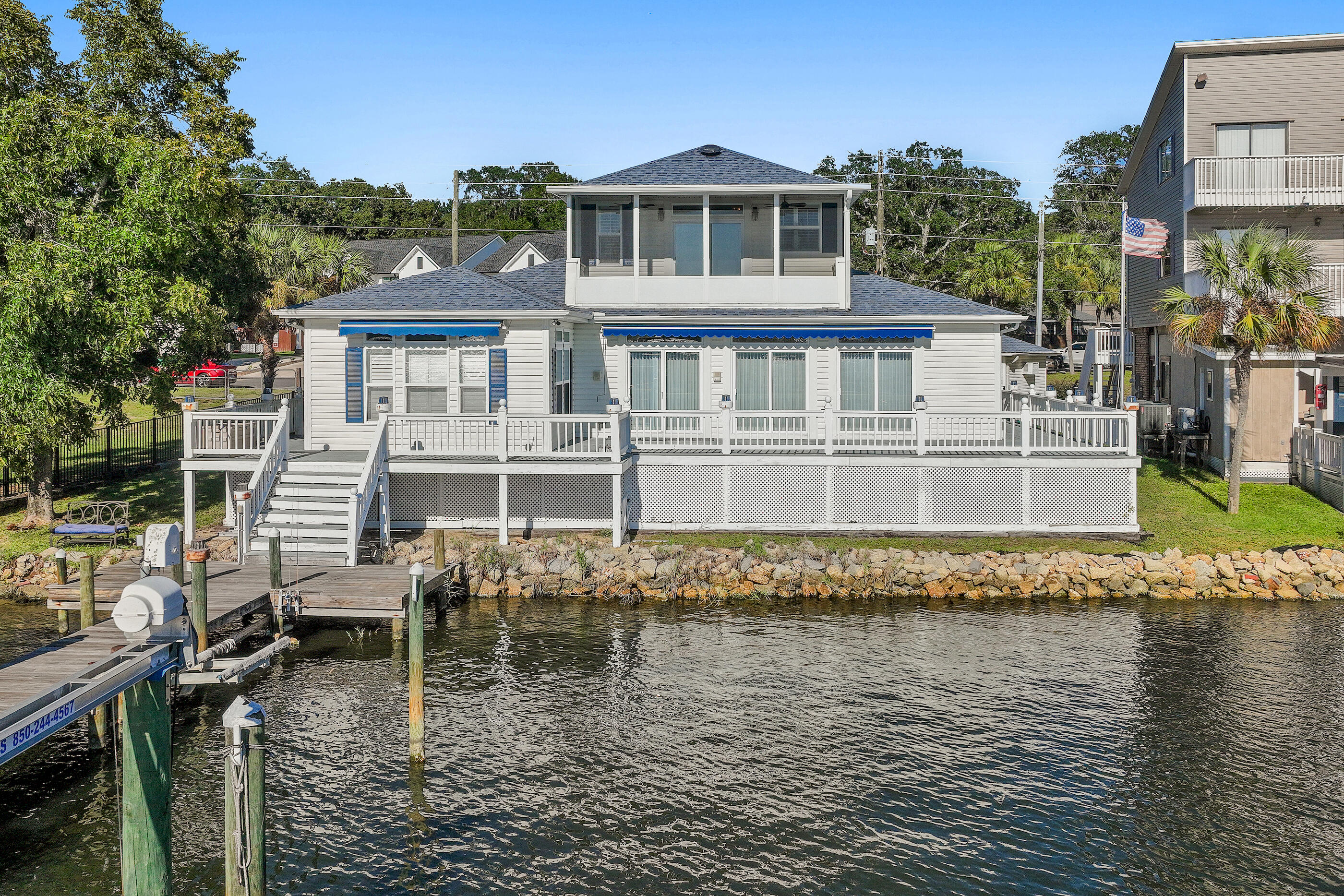 813 Bayshore Drive, Niceville