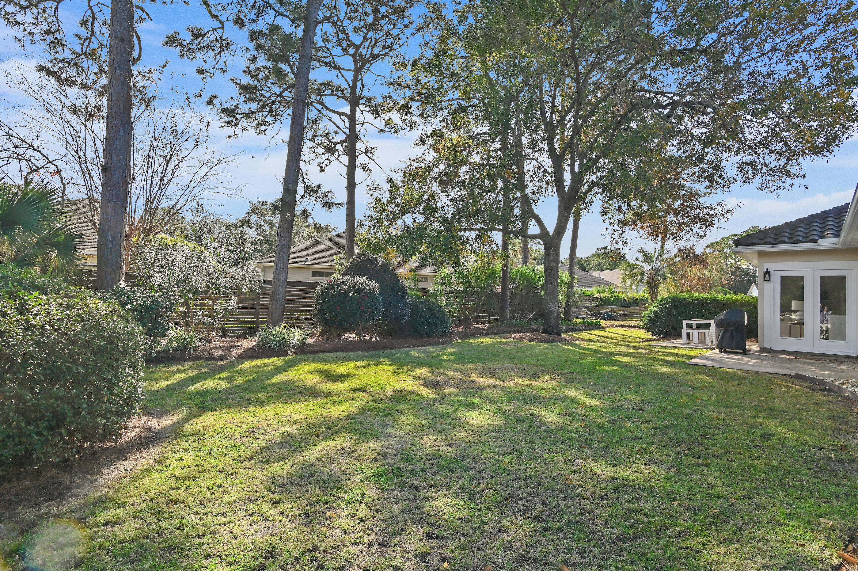 1402 E Baytowne Avenue