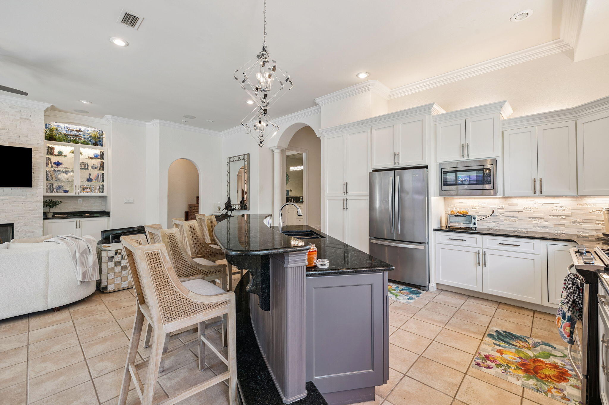 4732 Papaya Park