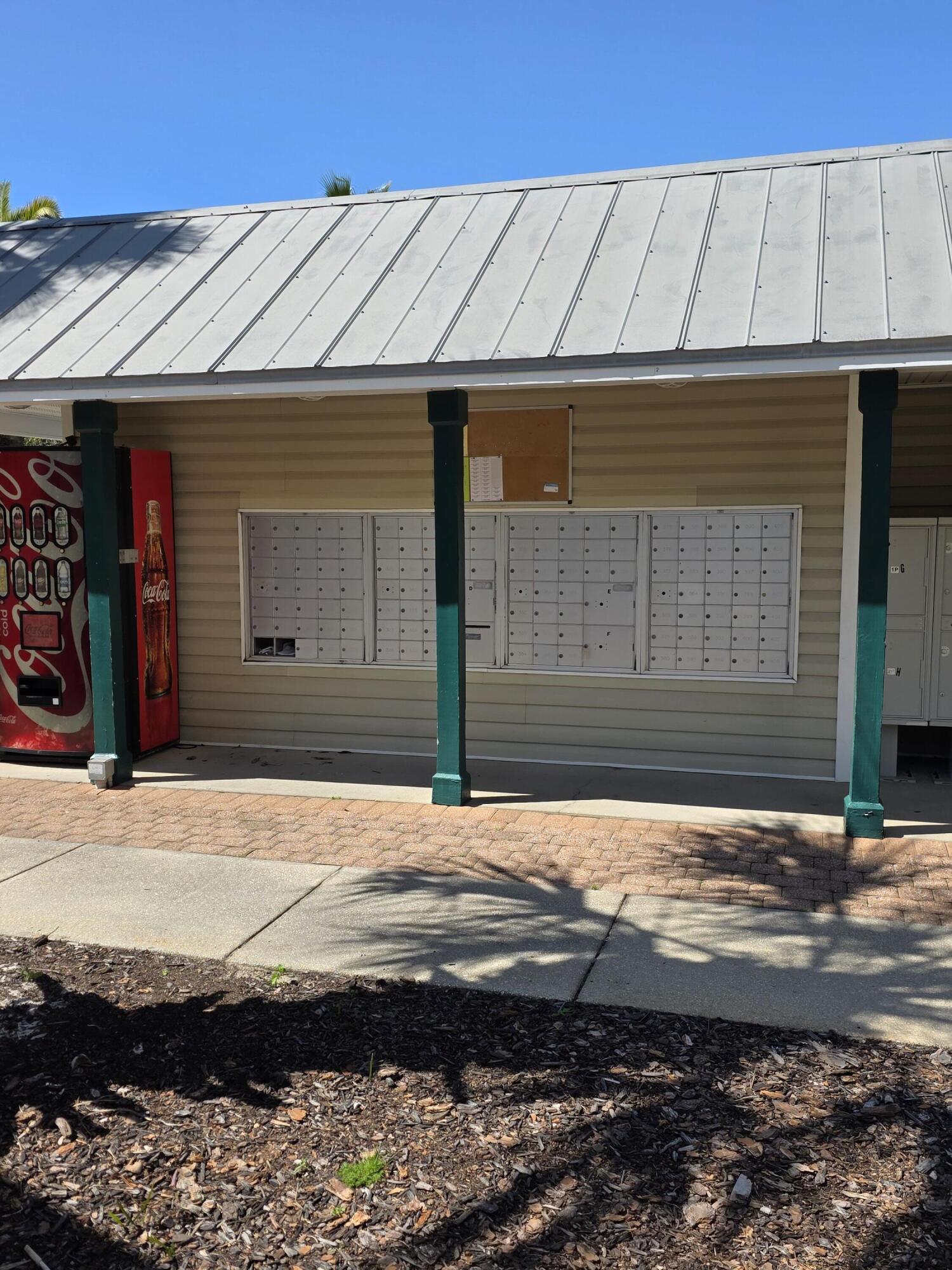 4040 Dancing Cloud Court 332