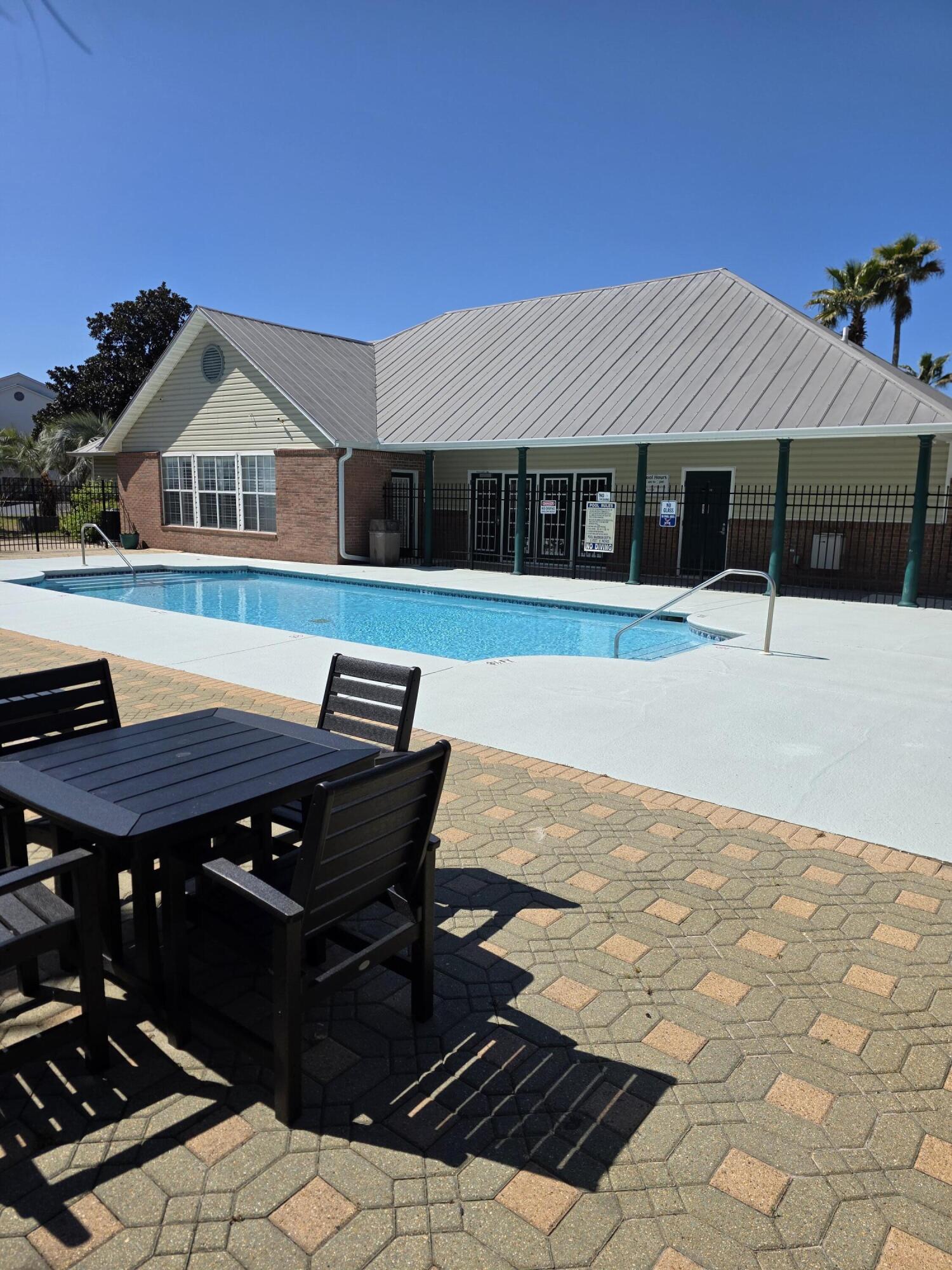 4040 Dancing Cloud Court 332