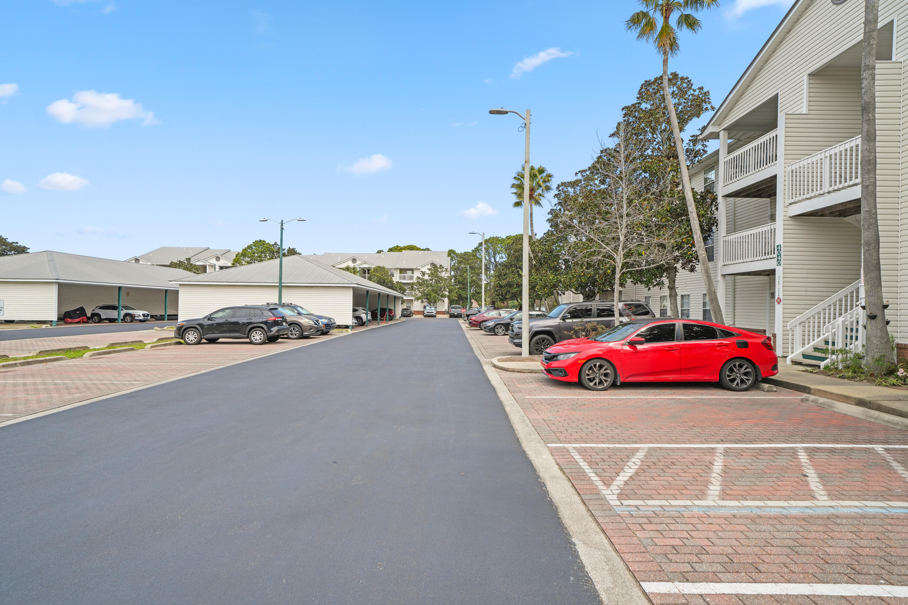 4040 Dancing Cloud Court 332