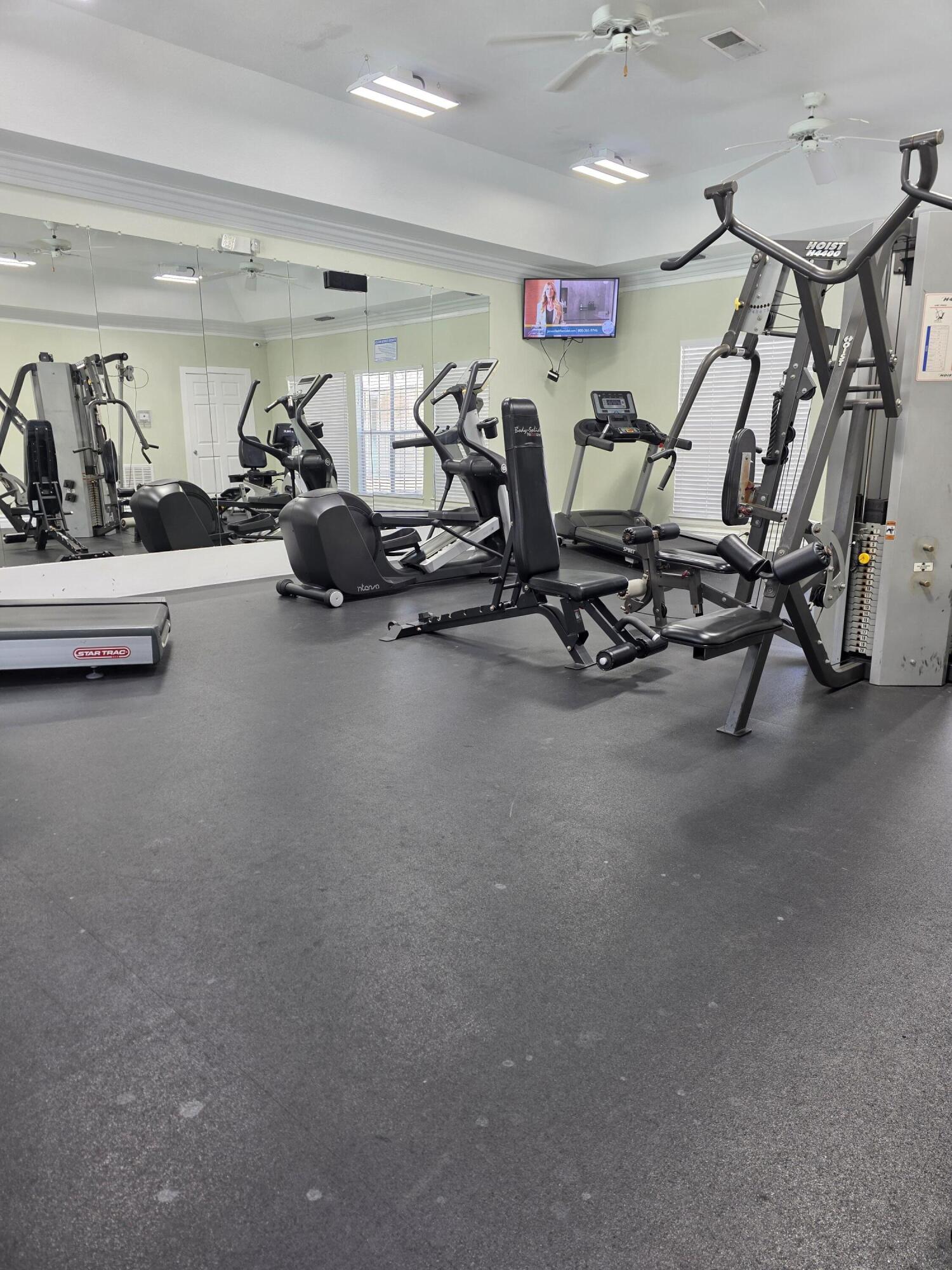 4040 Dancing Cloud Court 332