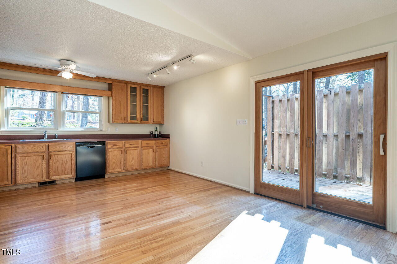 1209 Selwyn Lane