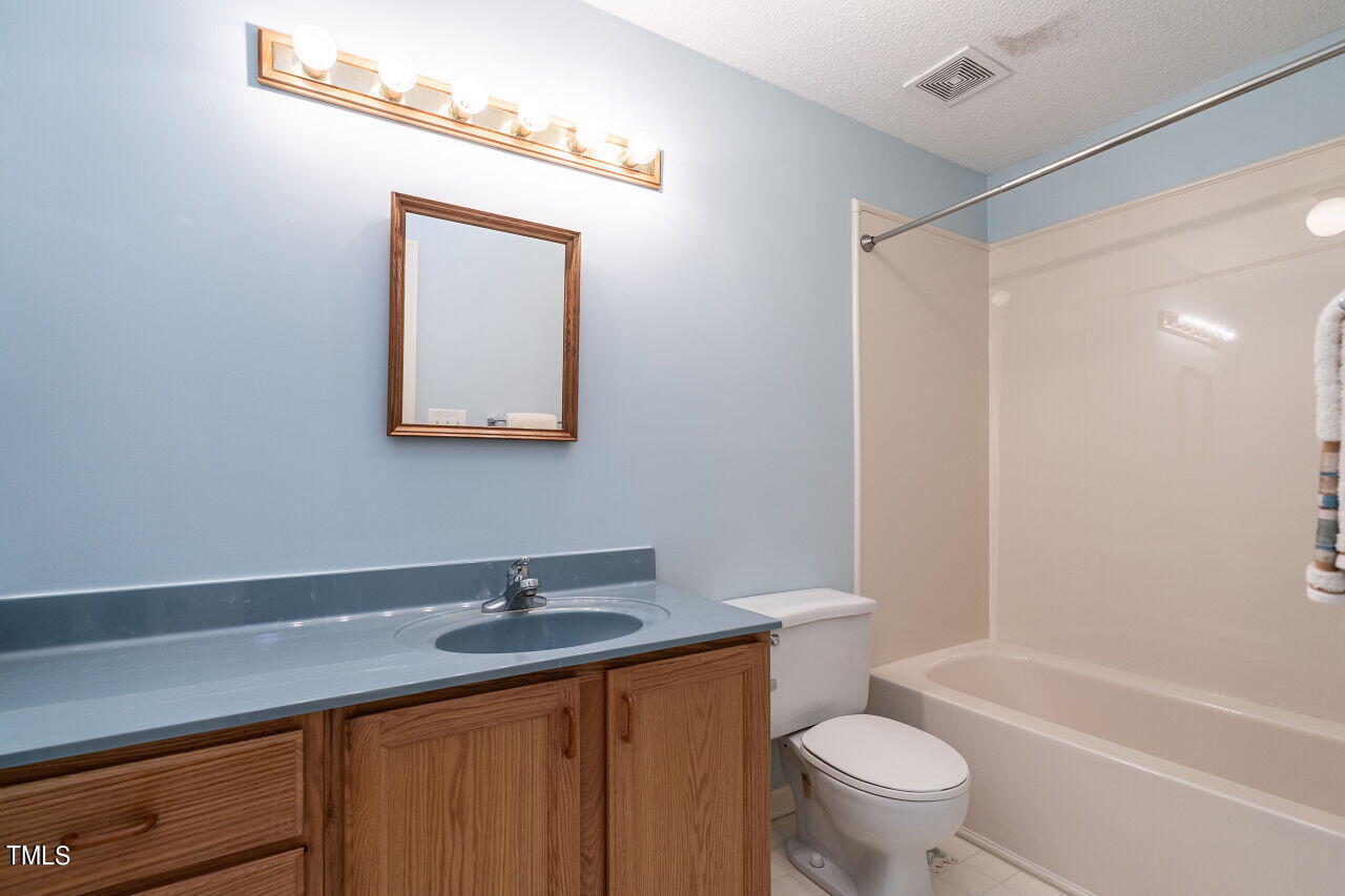 1209 Selwyn Lane