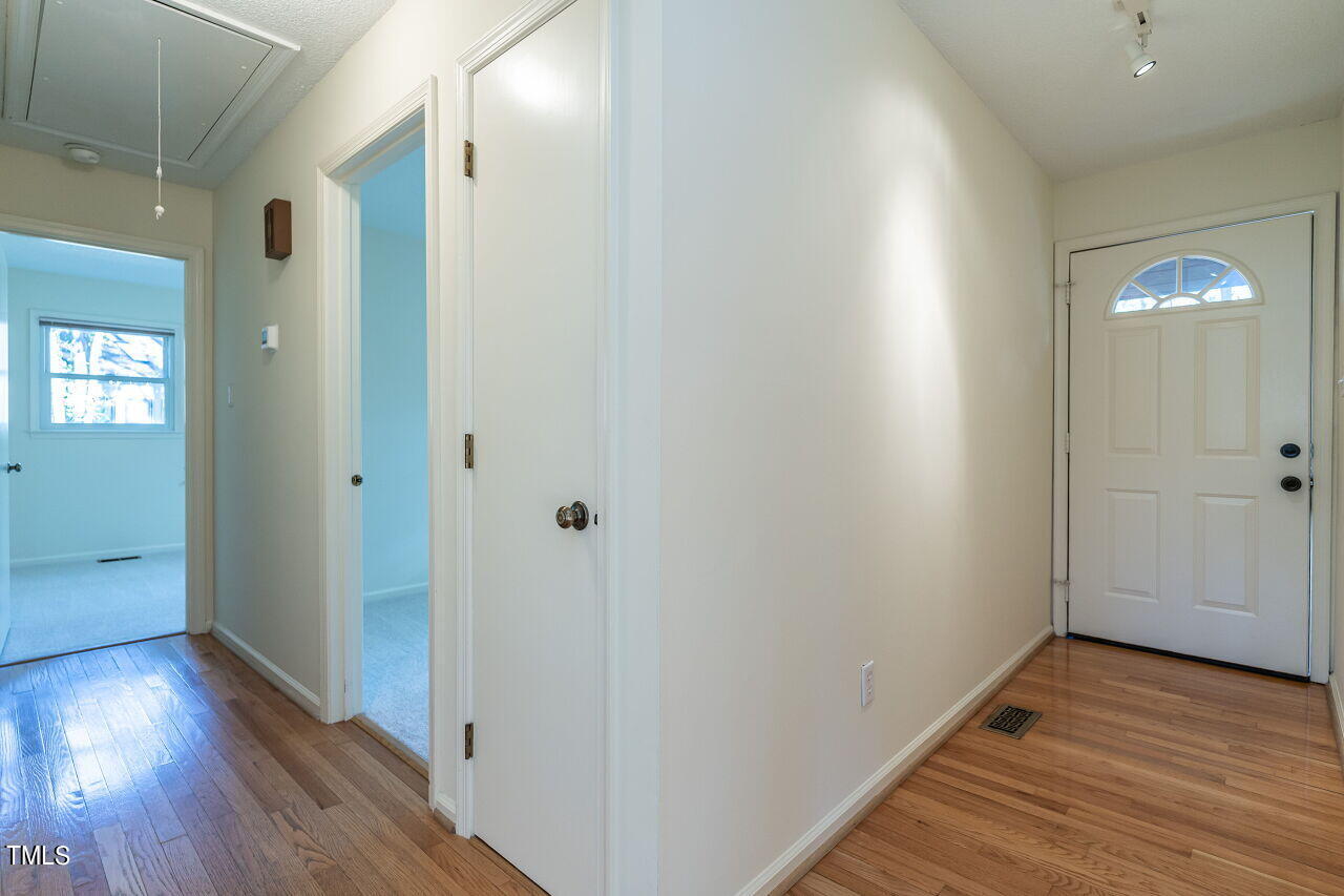 1209 Selwyn Lane